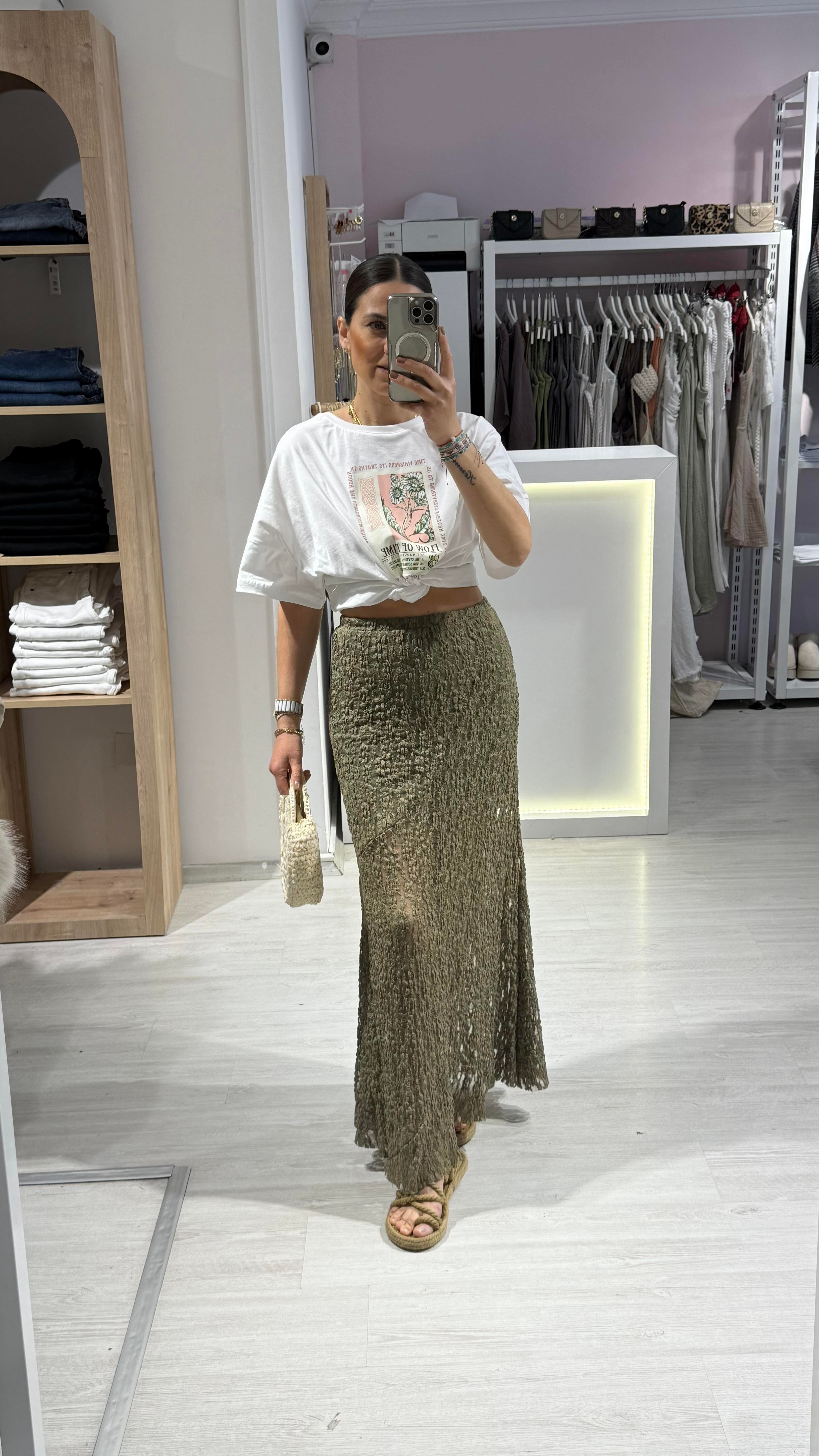 Beyaz Flower Basic