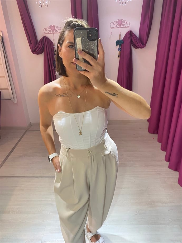 Beyaz Korse Crop