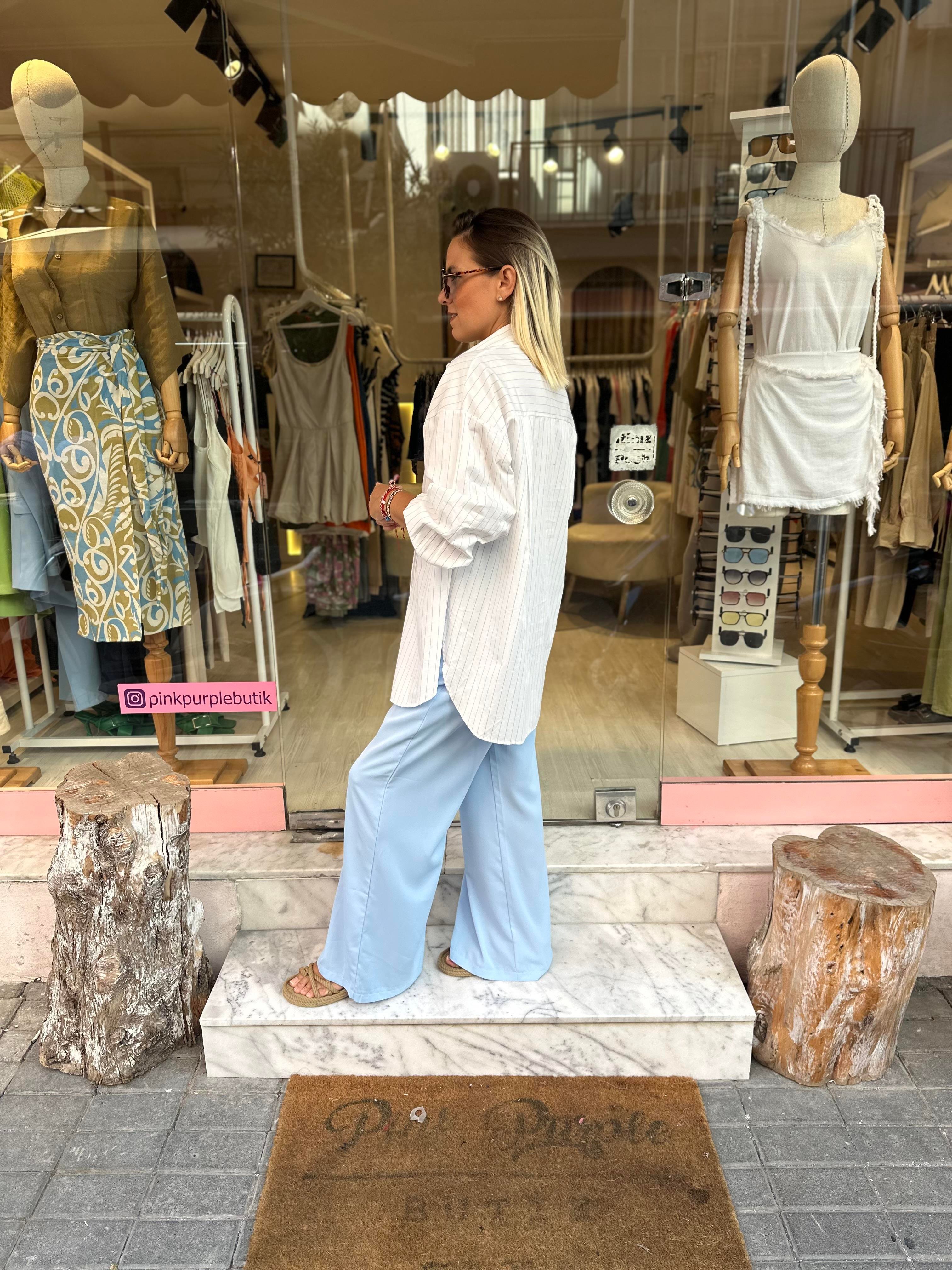 Beyaz Mavi Çizgili Oversize Gömlek