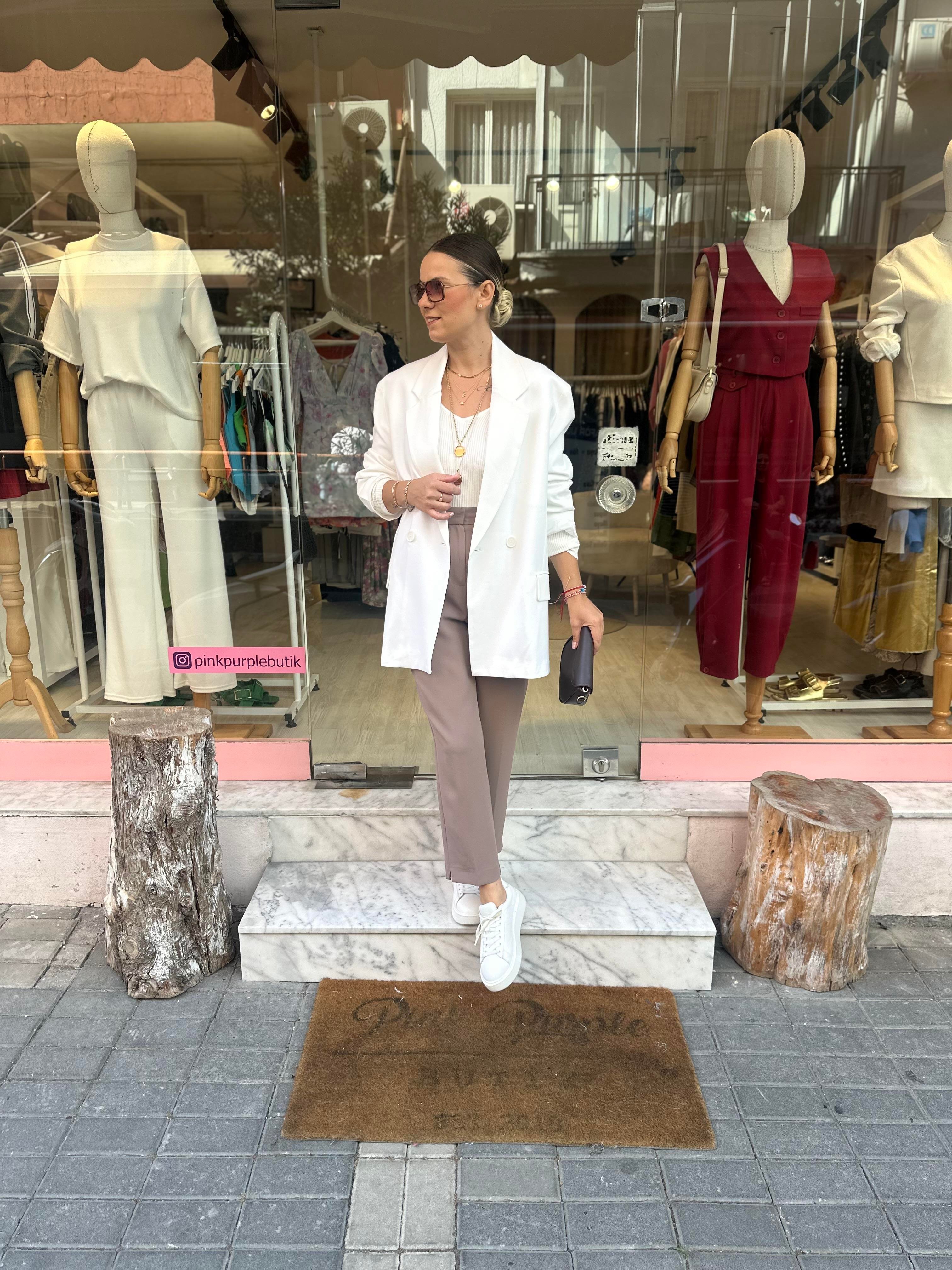 Beyaz Oversize Blazer 