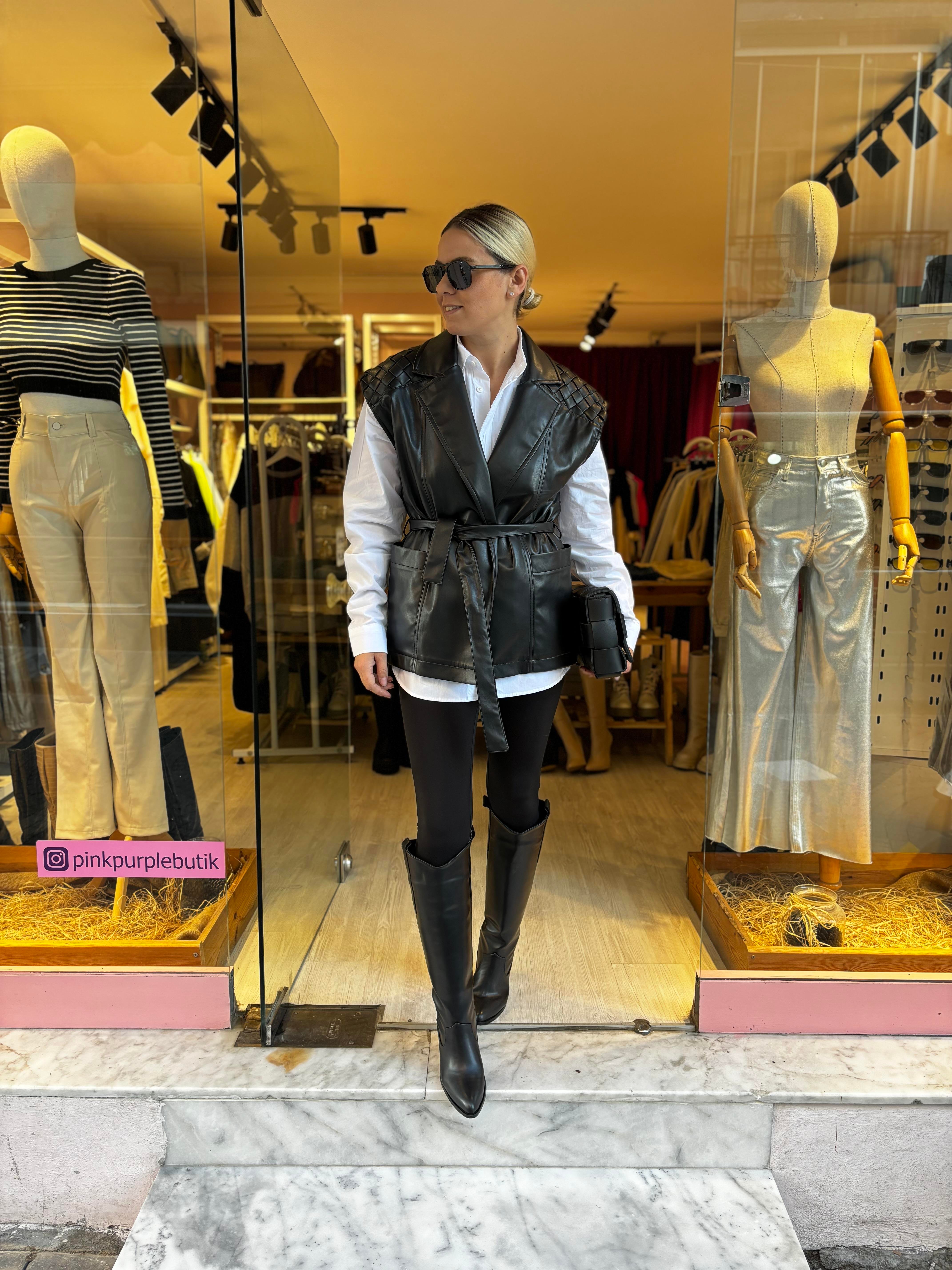 Beyaz Oversize Çift Cepli Gömlek