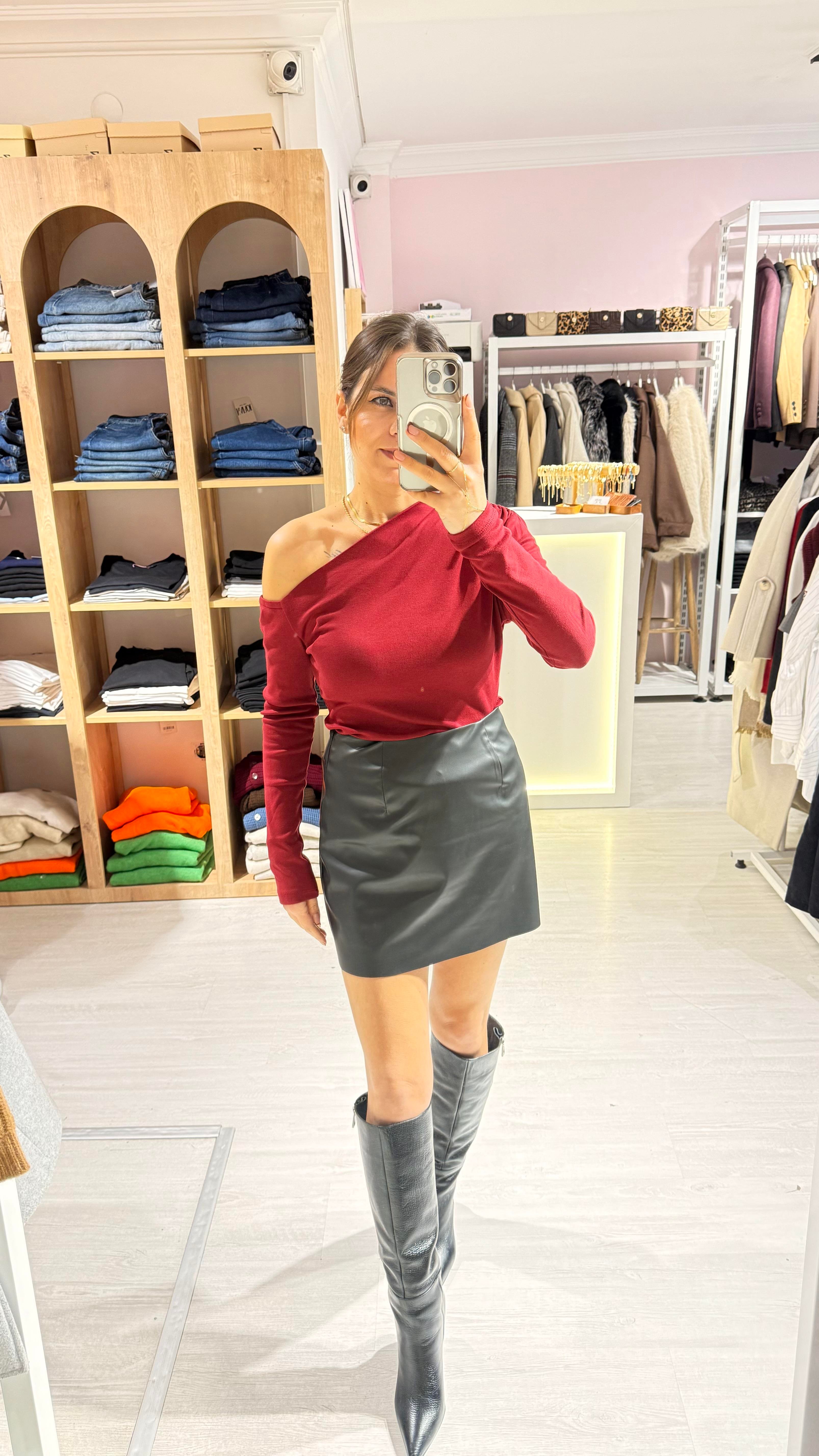 Bordo Düşük Omuz Body