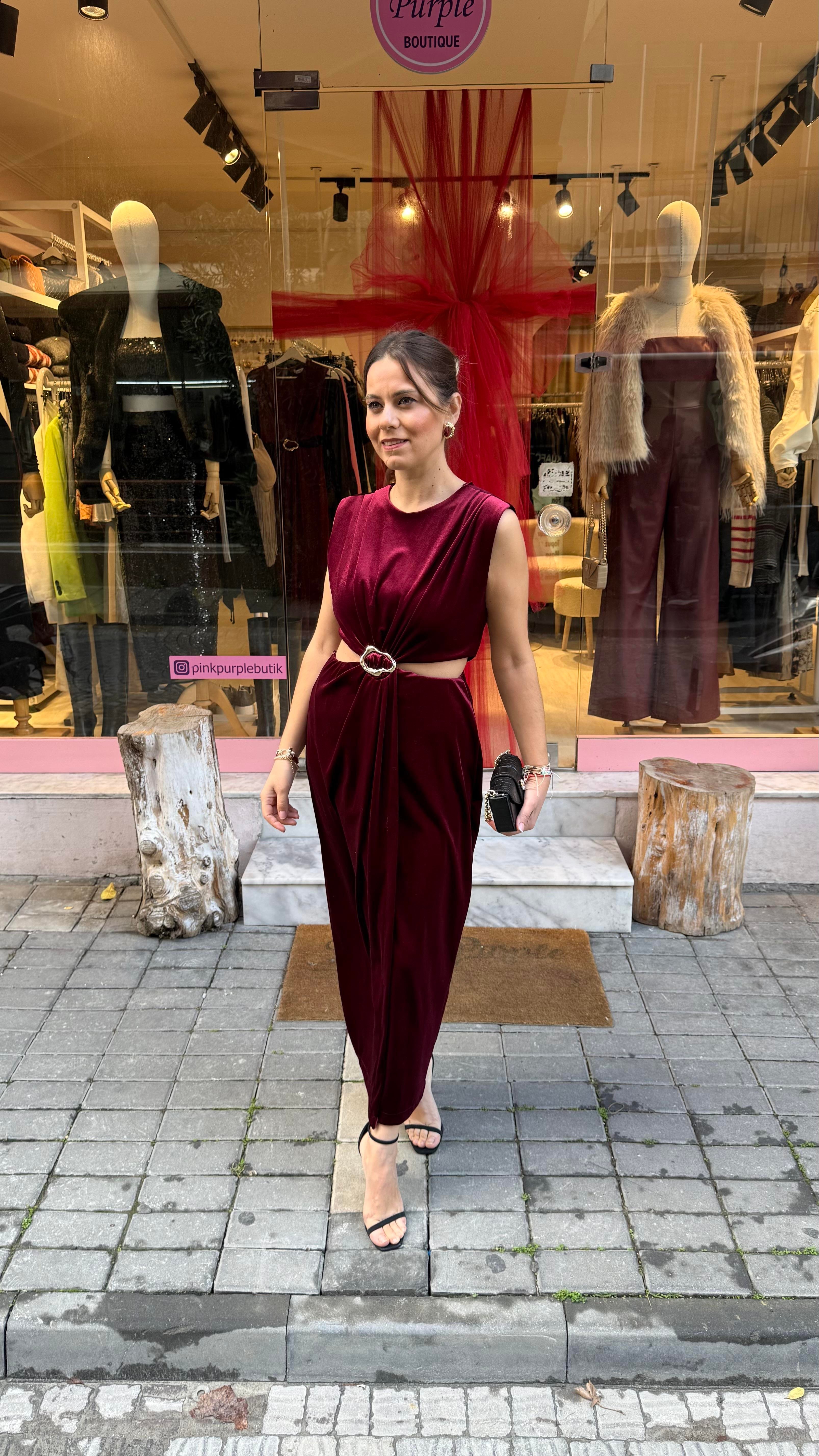 Bordo Tokalı Kadife Elbise