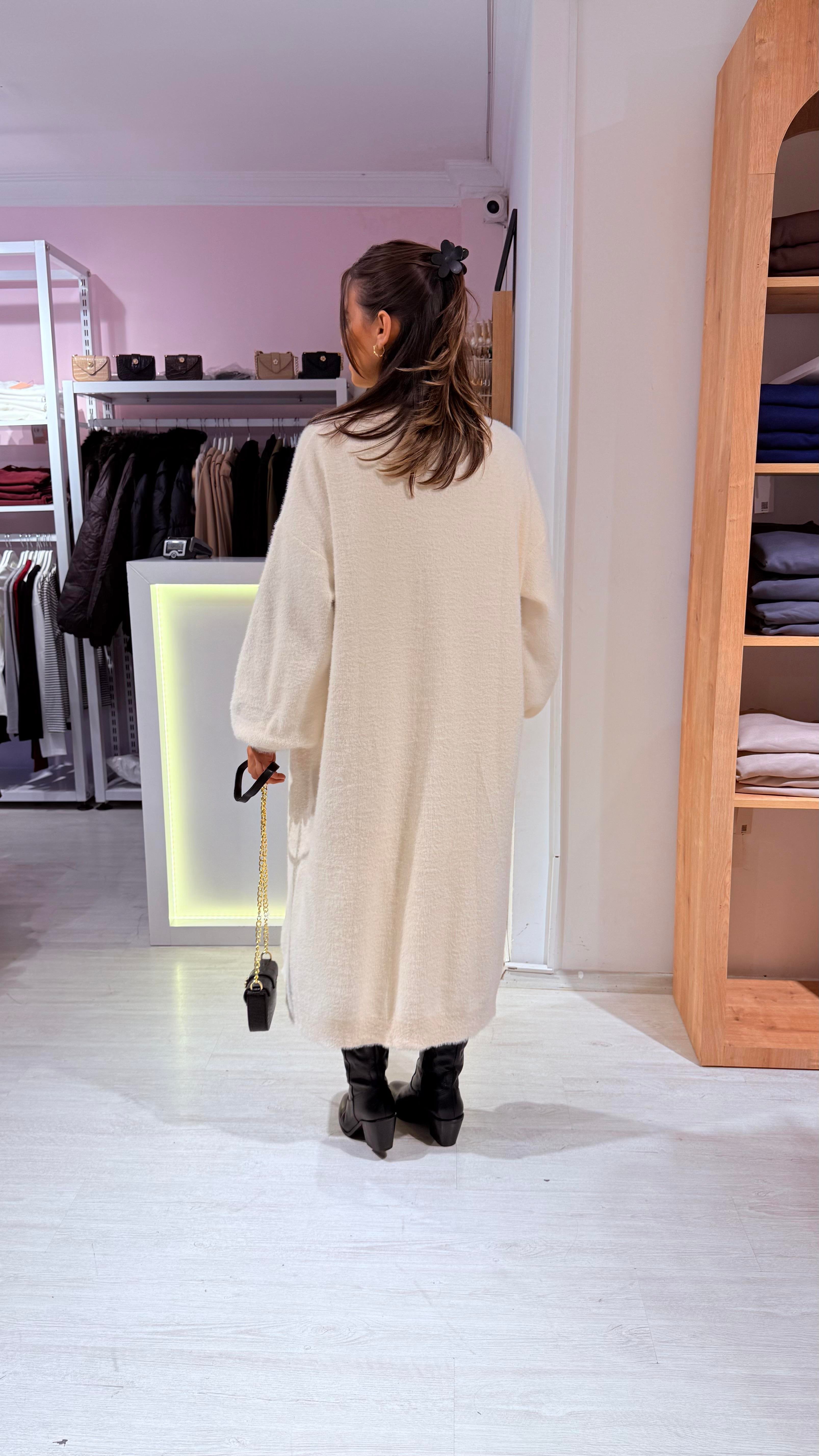 Ekru Maxi Hırka