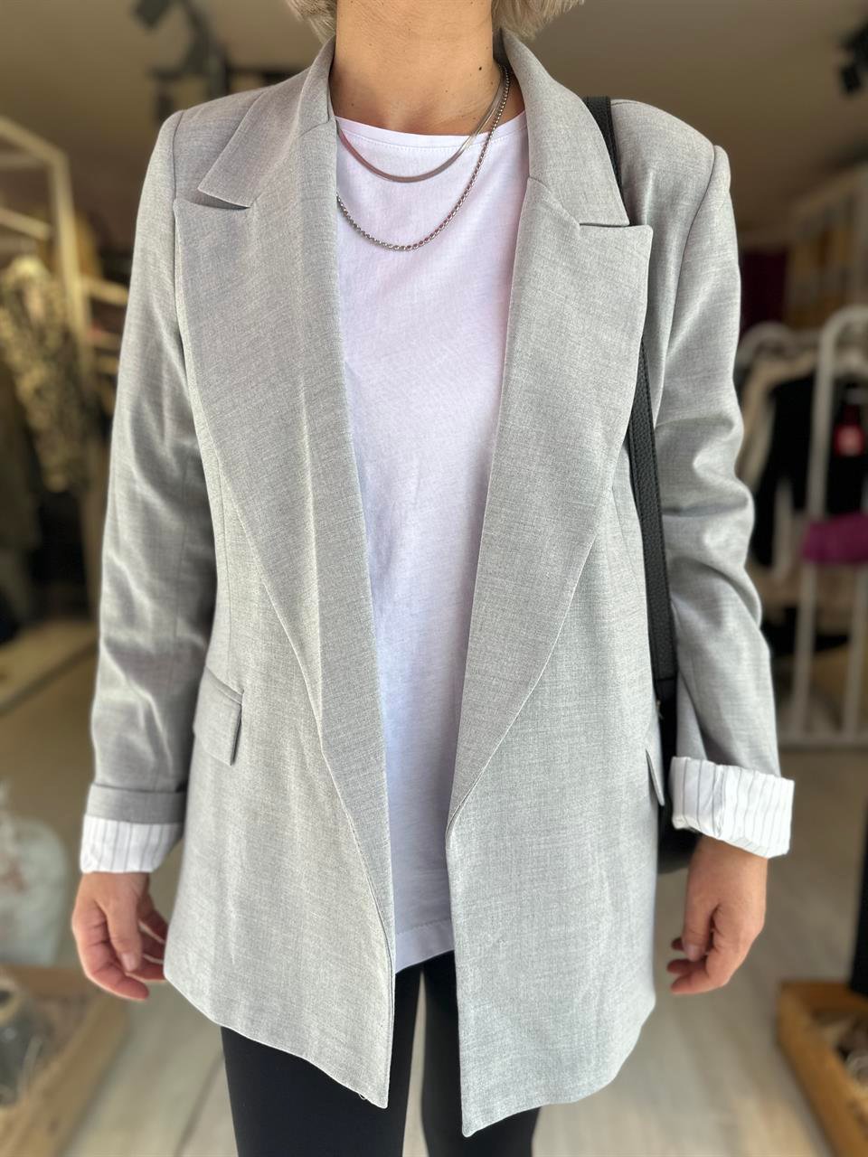 Gri Blazer