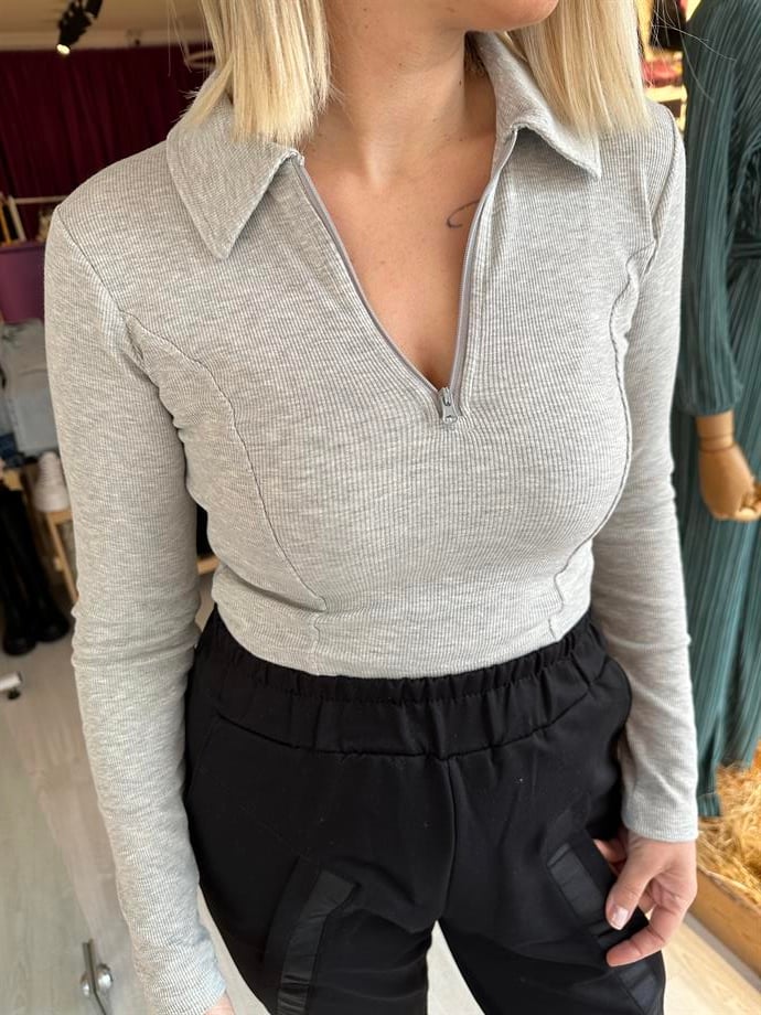 Gri Fermuarlı Crop