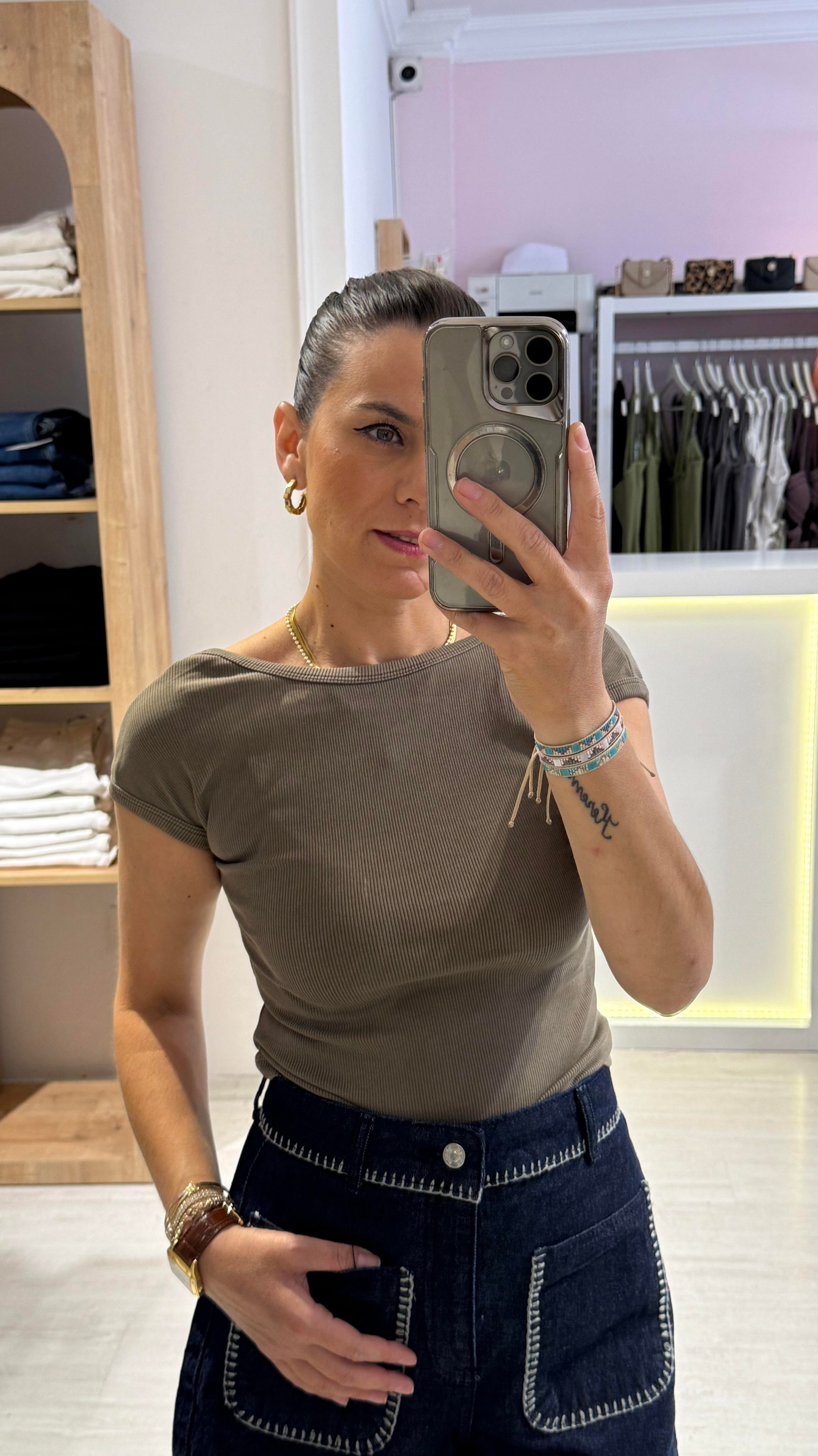 Haki Sırt Dekolte Body
