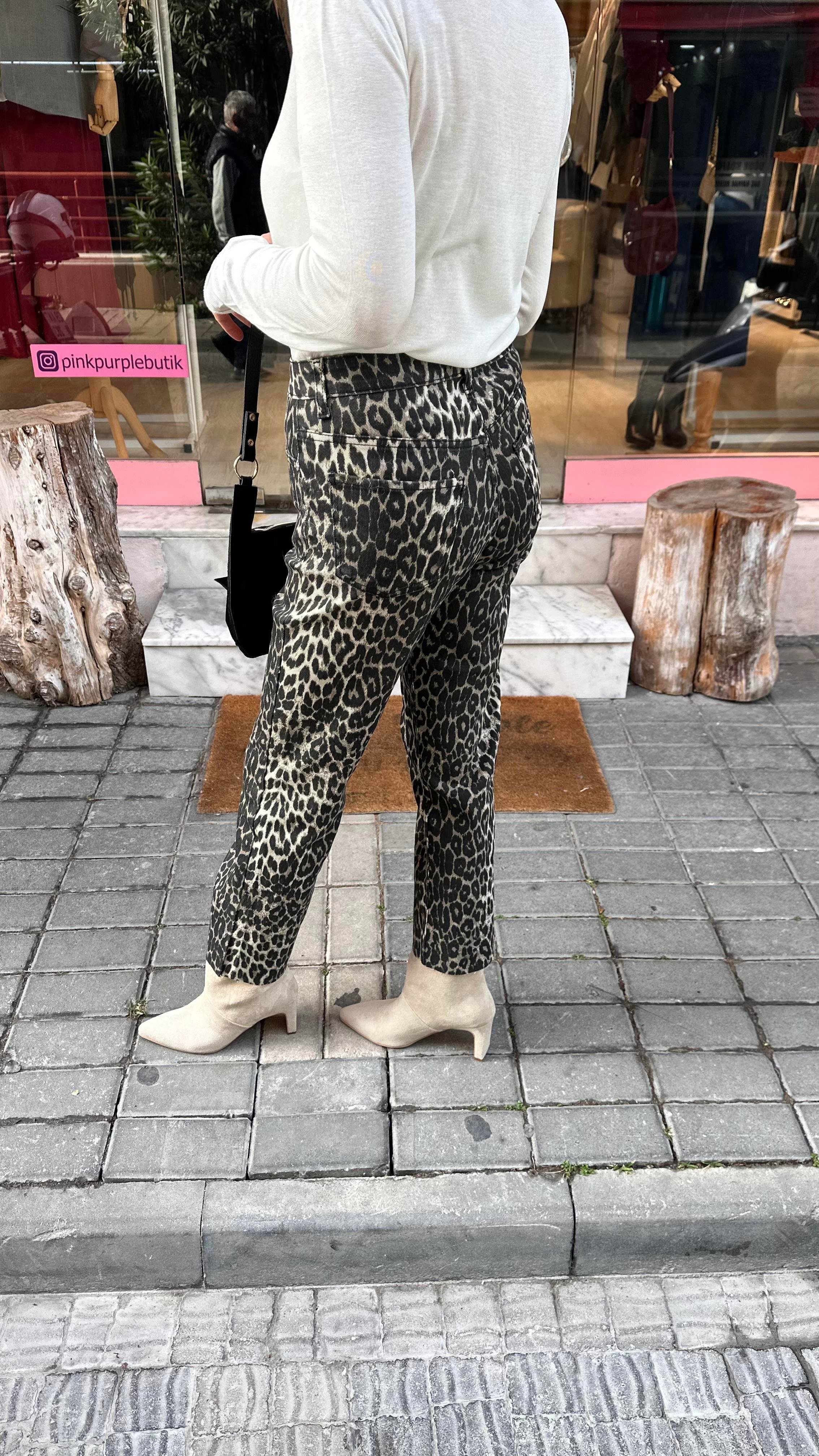 Leopar Boyfit Jean