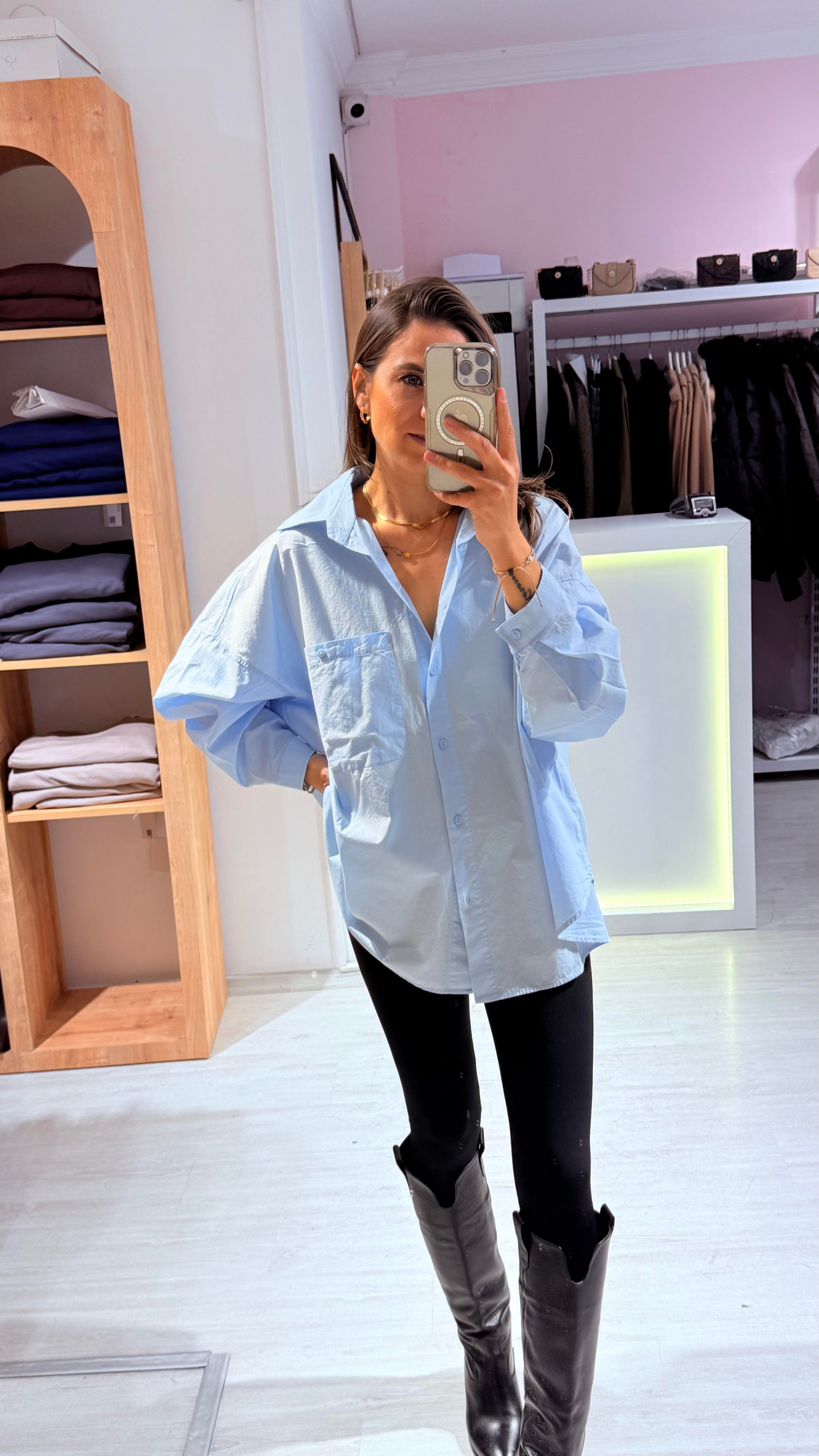Mavi Oversize Gömlek