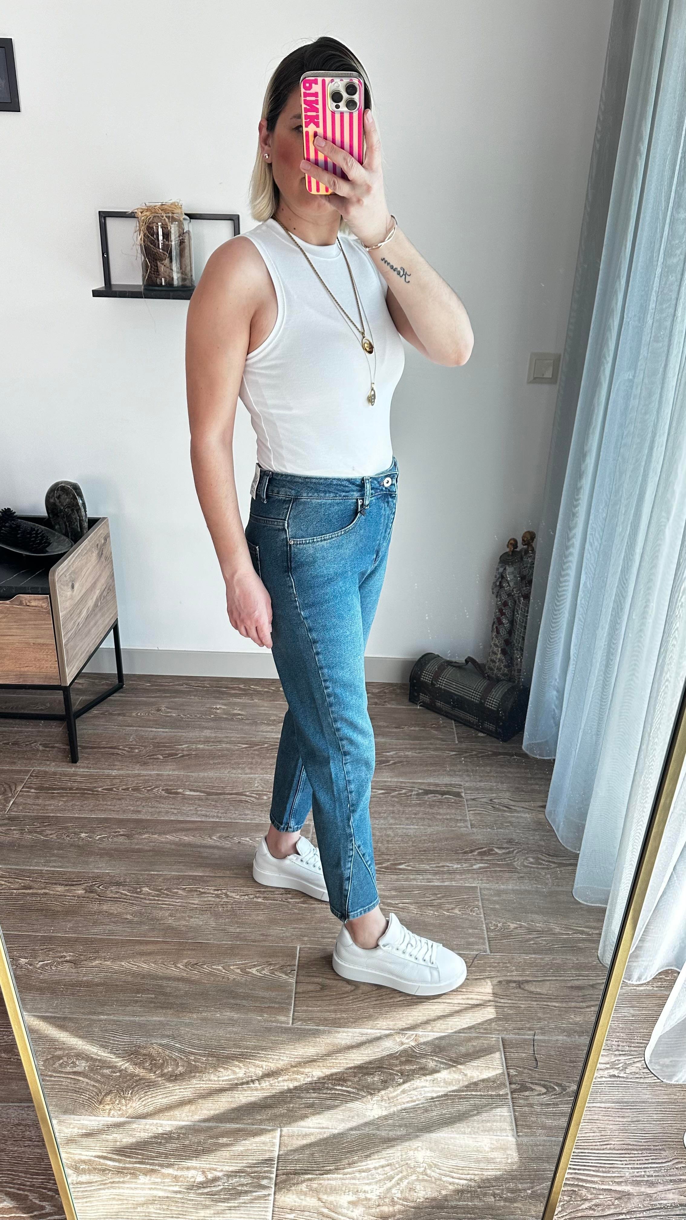 Mavi Paça Detay Esnek Jean