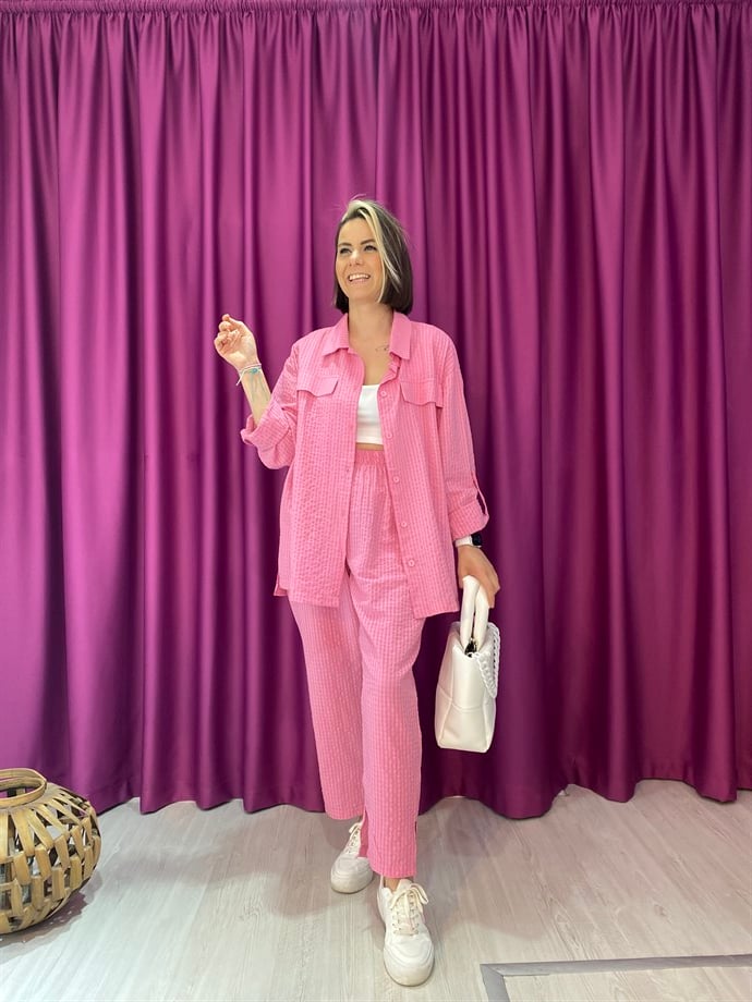Pembe Tiril Takım