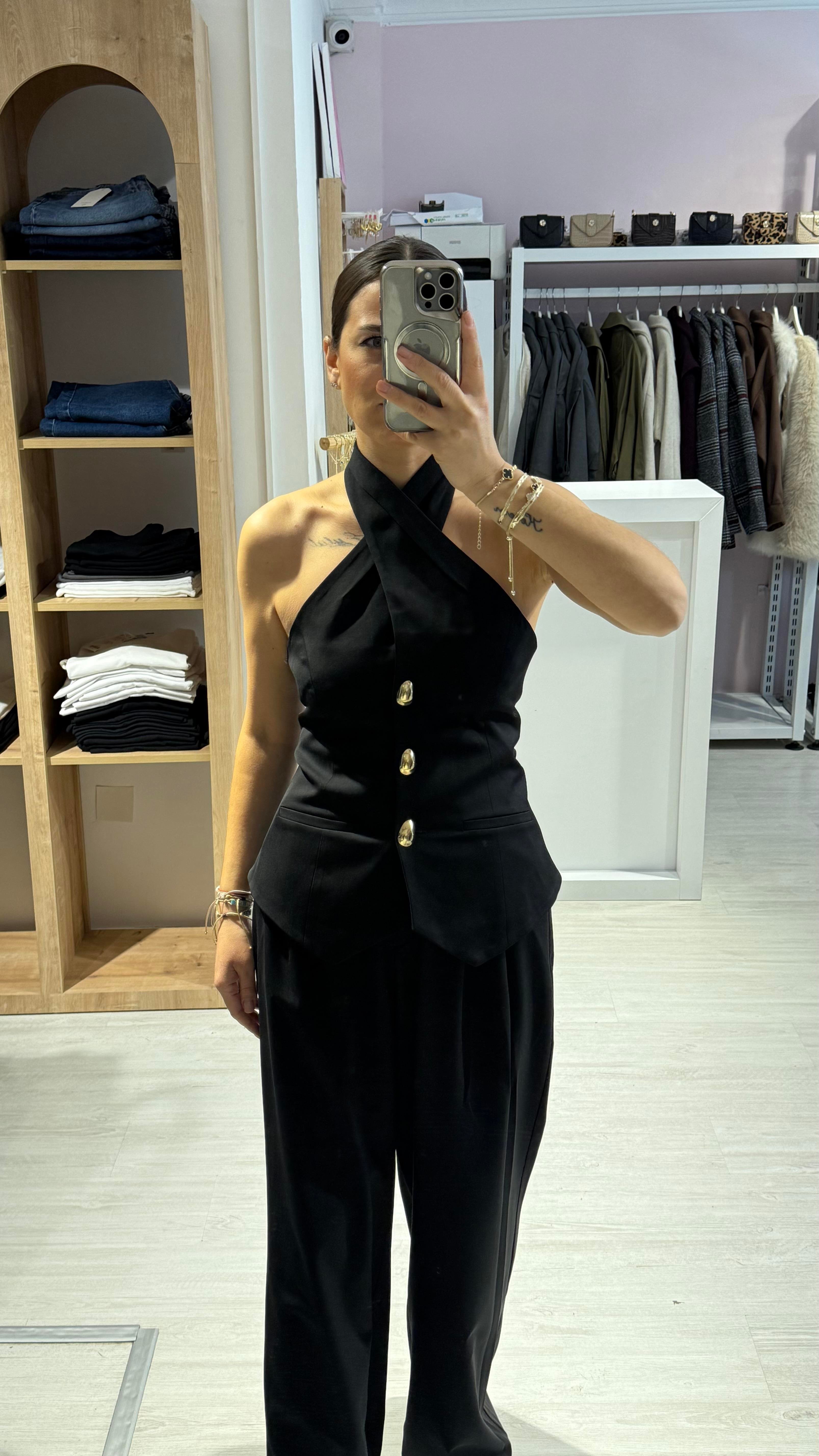 Siyah Gold Düğme Takım