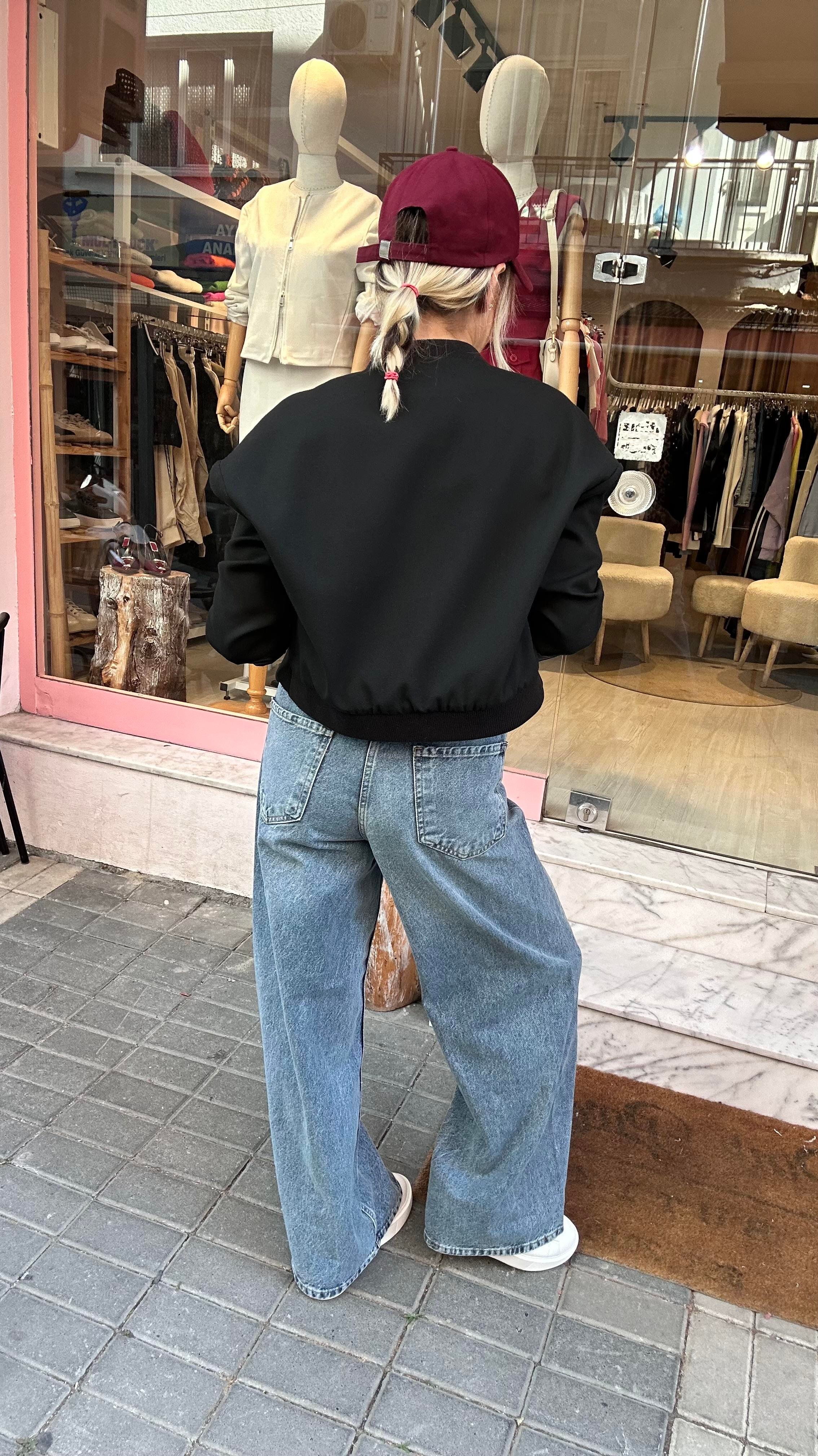 Siyah Kısa Bomber Ceket