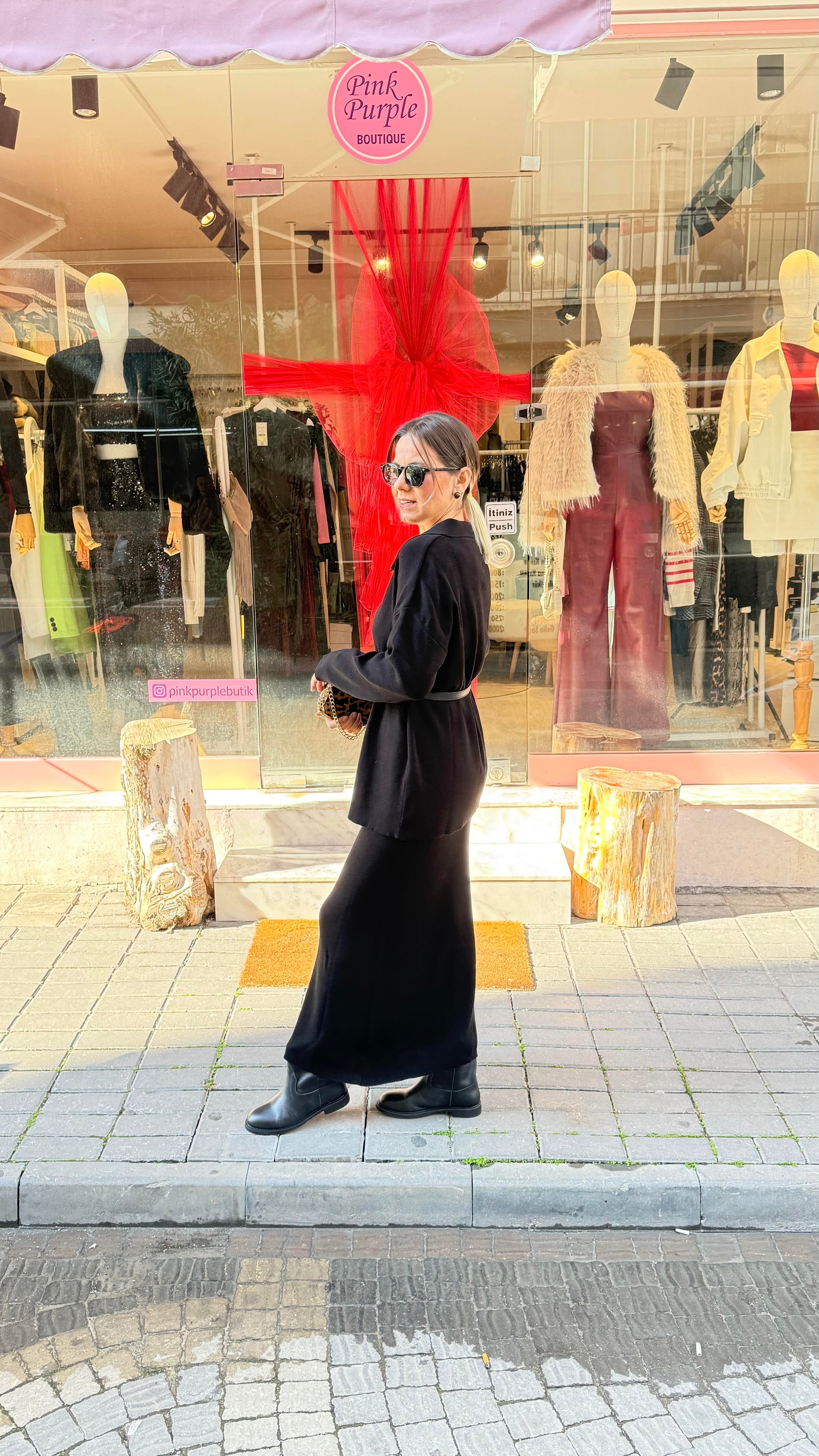 Siyah Maxi Etek Triko Takım