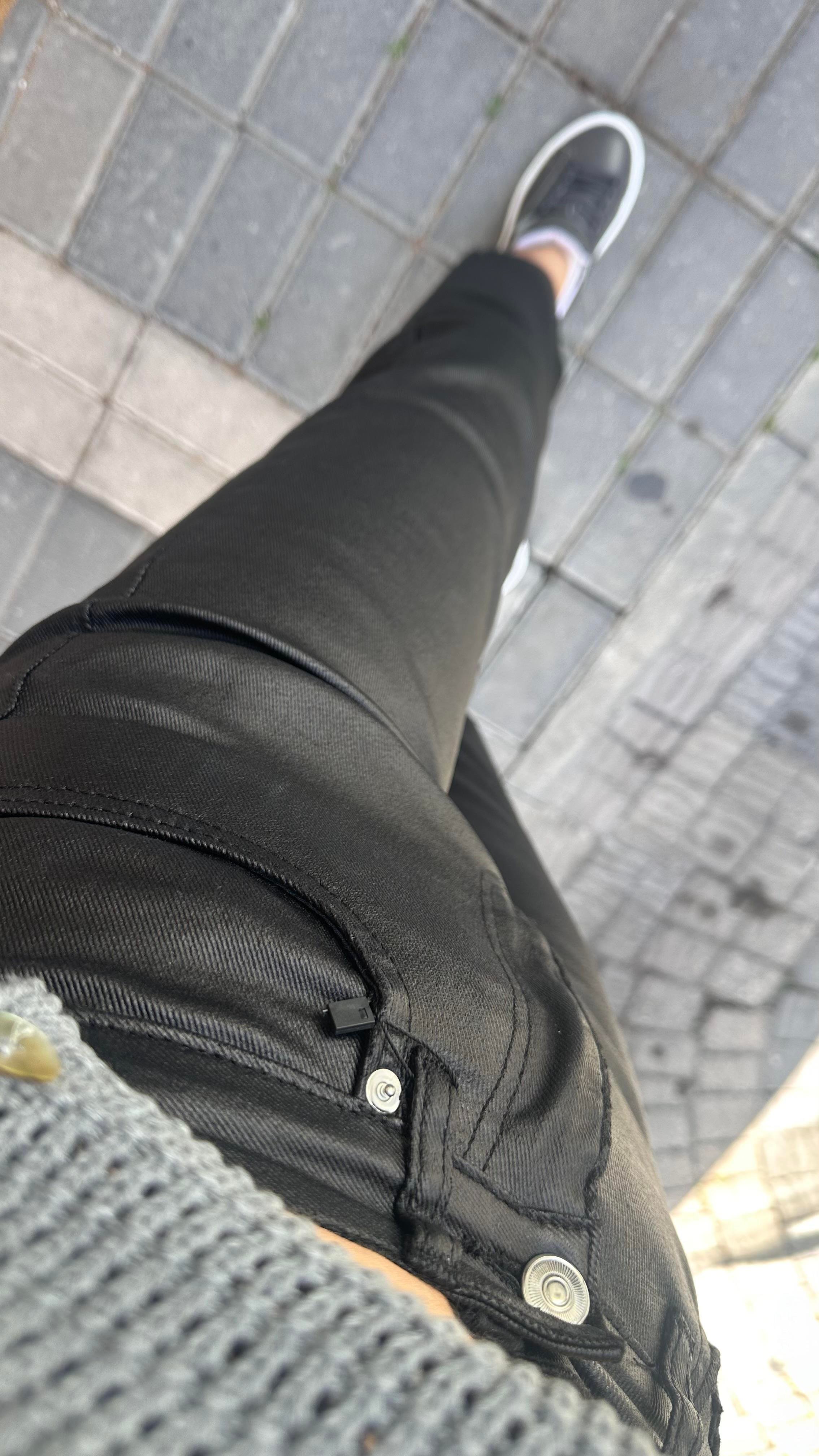 Siyah Mumlu Pantolon