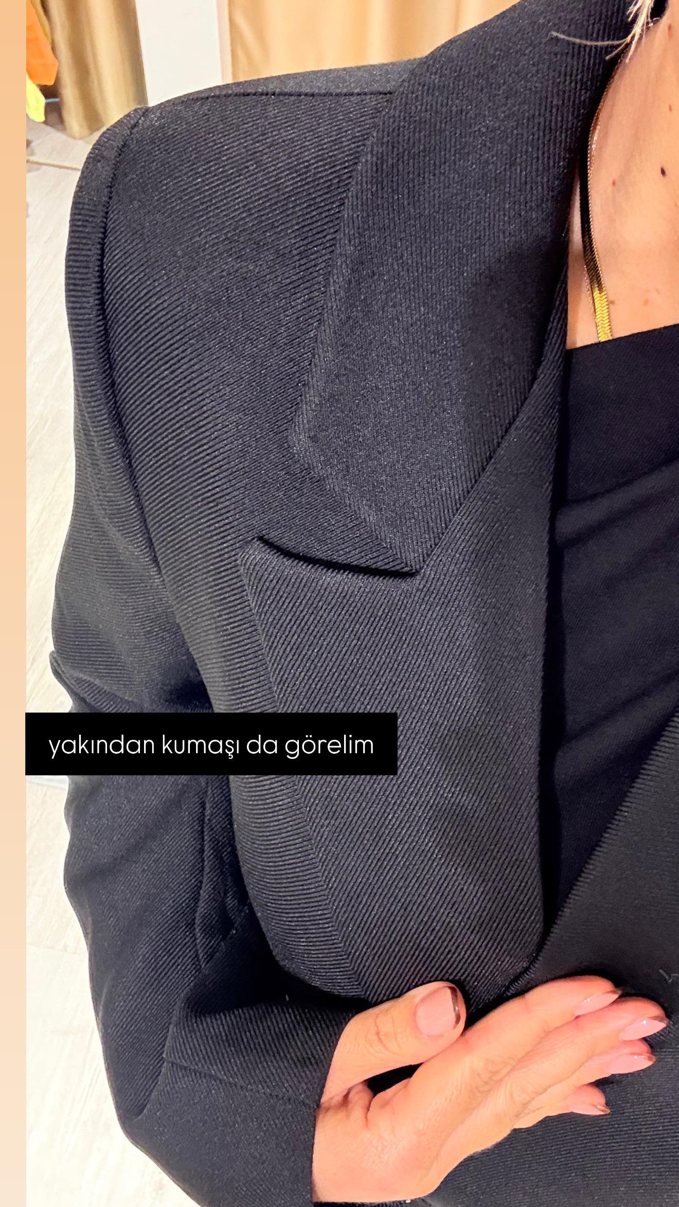 Siyah Yün Efekt Blazer