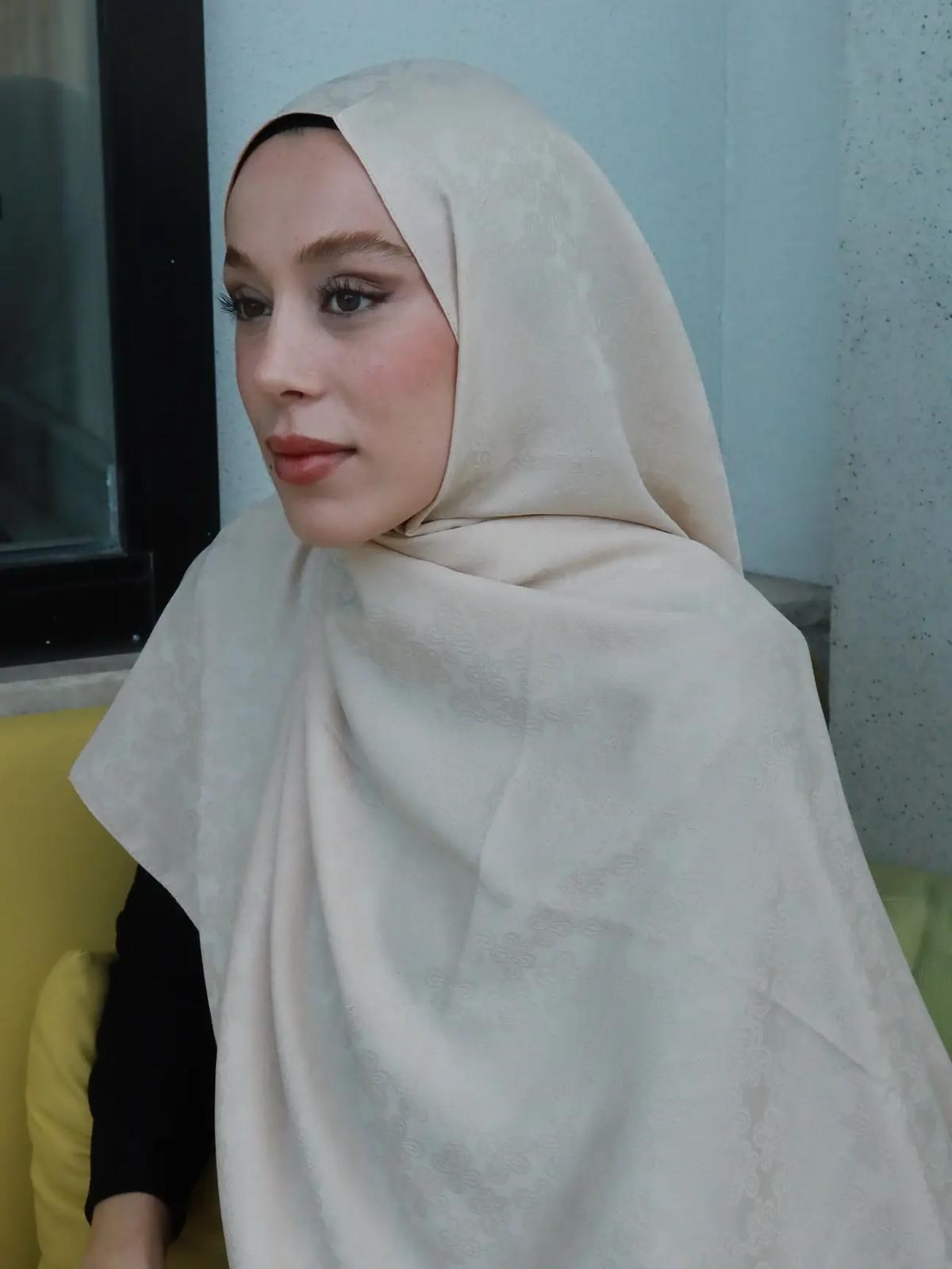 İpeksi Jakar Amber Desen Şal İğde