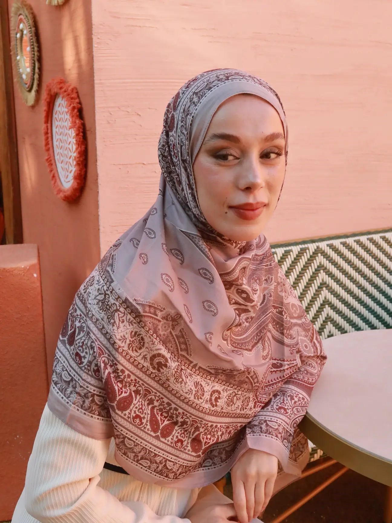 Madera Desen Pamuk Şal Taş