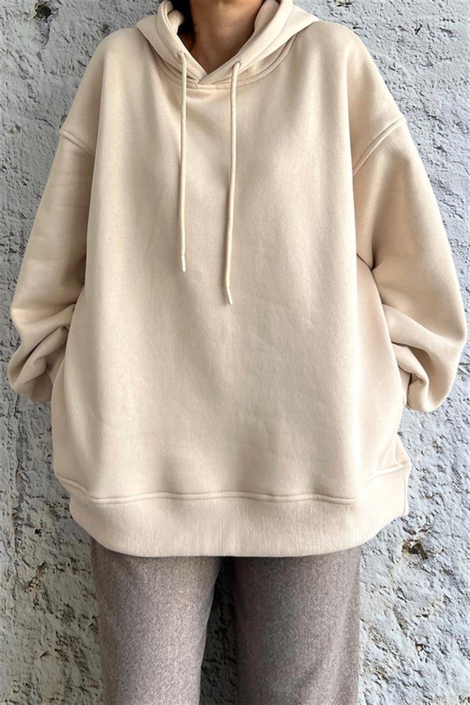Oversize Cep Detaylı Taş Sweat
