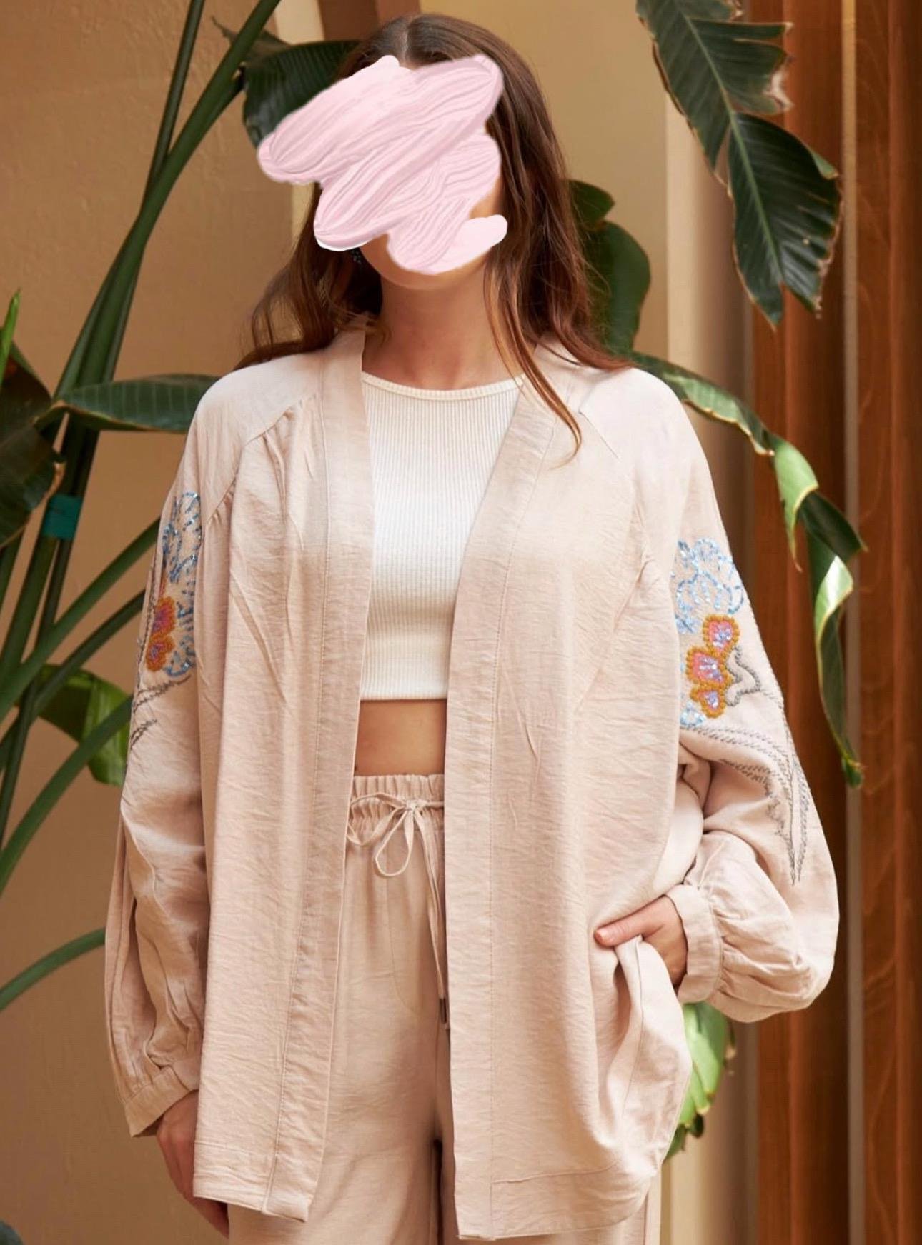 Rahat Kesim Nakış Detaylı Kimono