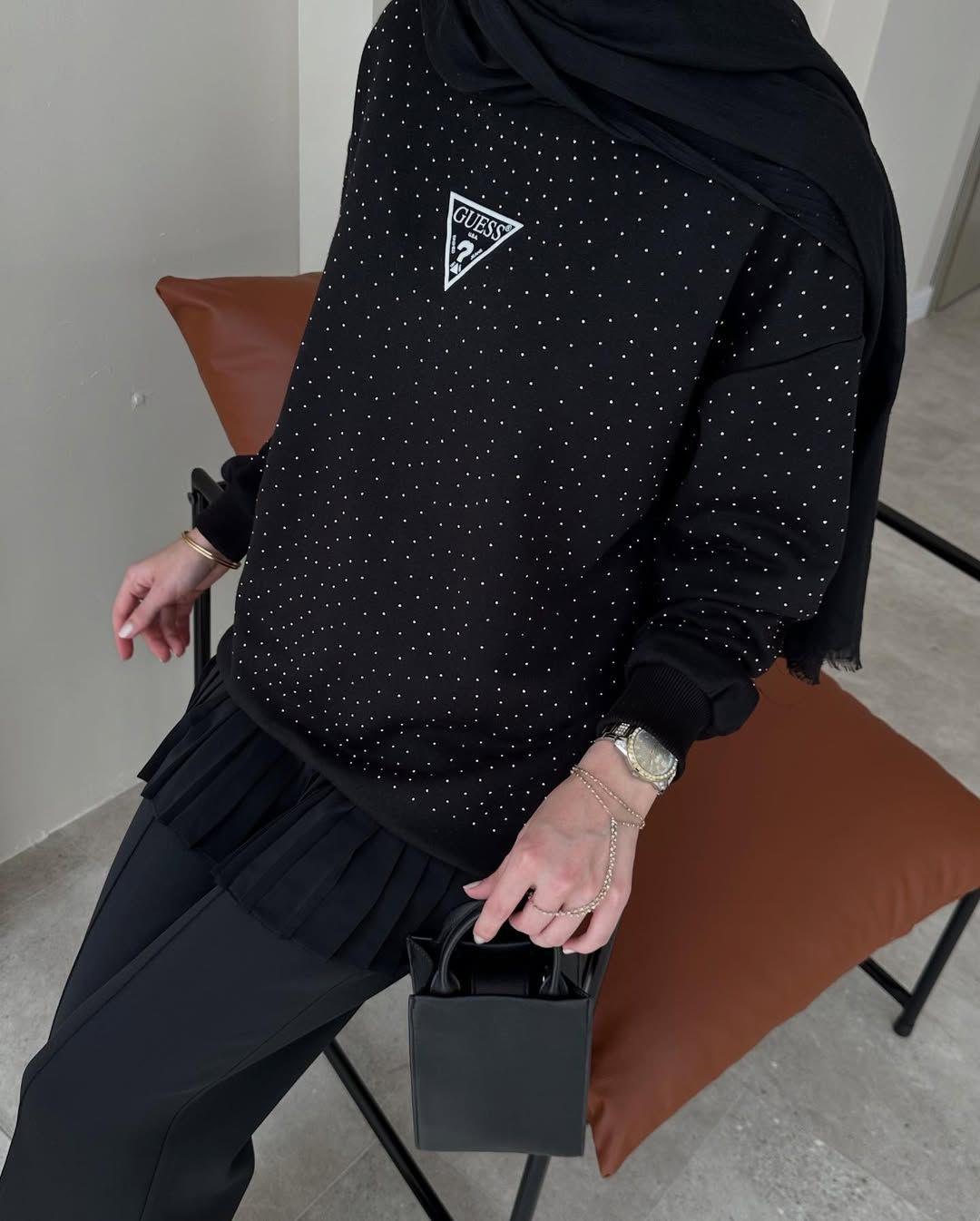 Taş Detaylı Oversize Sweatshirt – Siyah