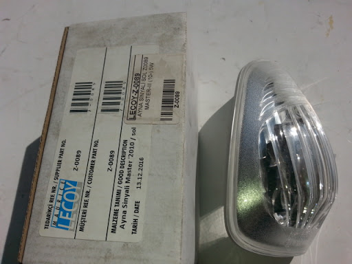 Ayna Sınyalı Sol Renault Master 3 (lecoy Z0089) (261650223r)