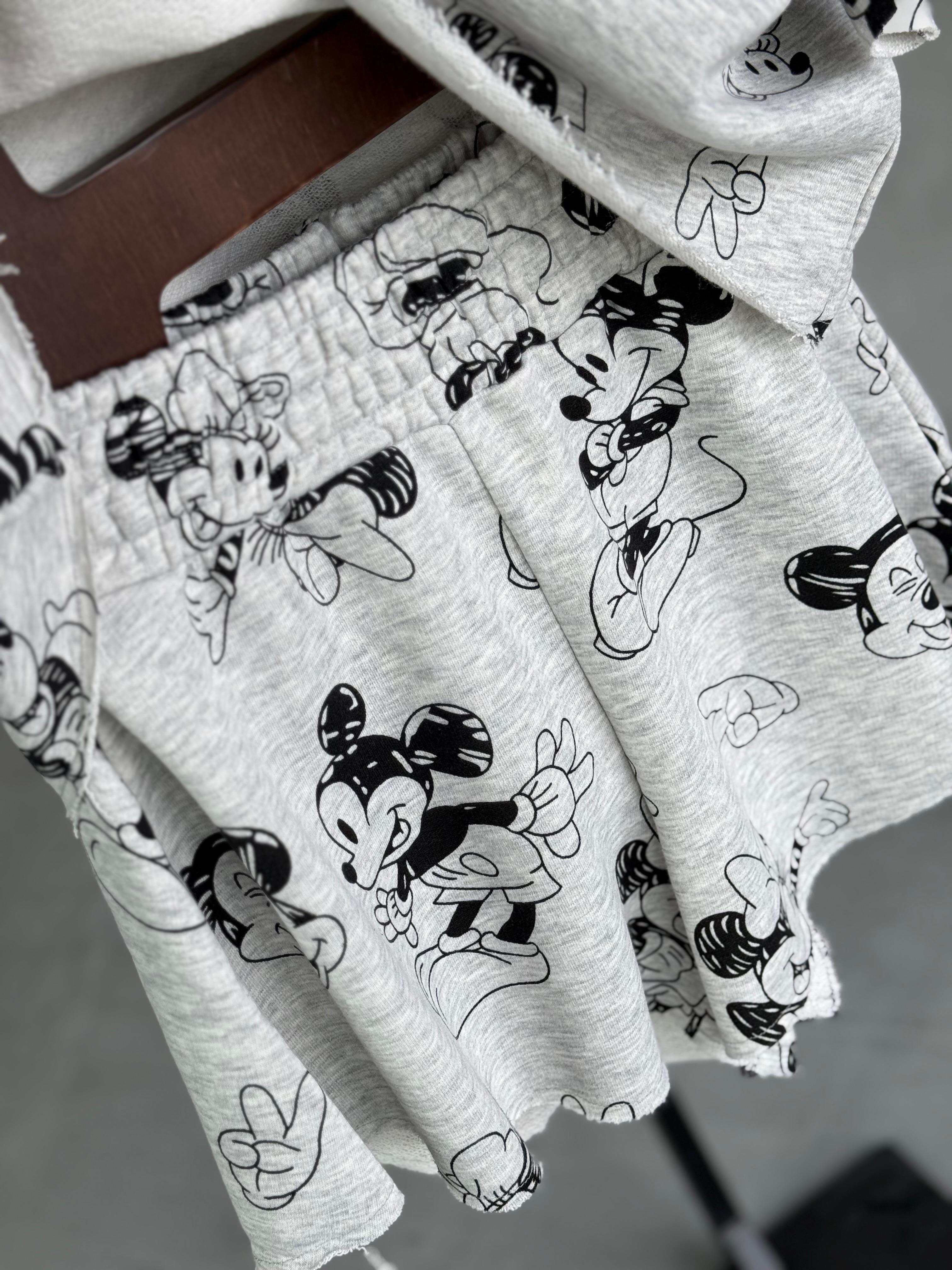  ÖN SİPARİŞE AÇILMIŞTIR 14/02/2026 Özel Tasarım Mickey Mouse TAKIM (Gri)