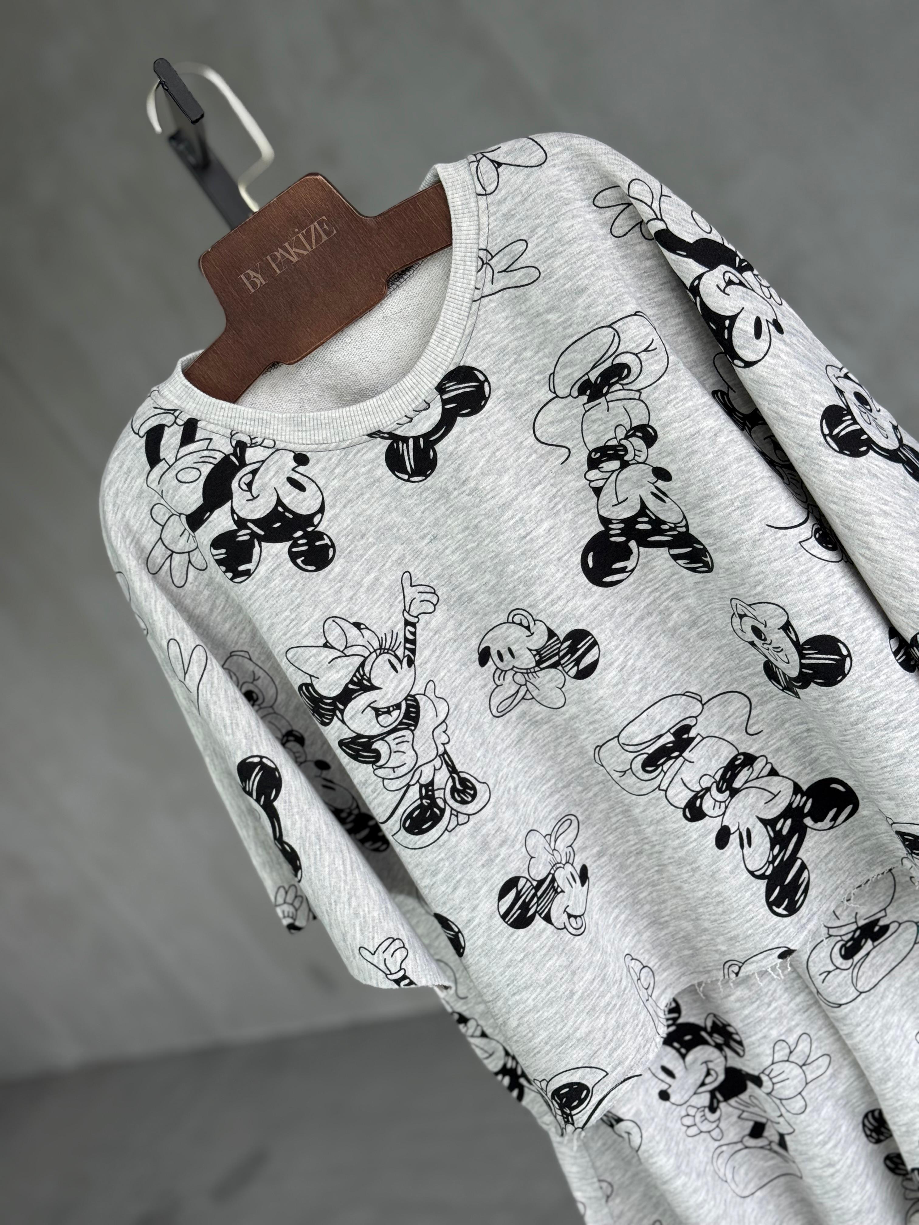  ÖN SİPARİŞE AÇILMIŞTIR 14/02/2026 Özel Tasarım Mickey Mouse TAKIM (Gri)