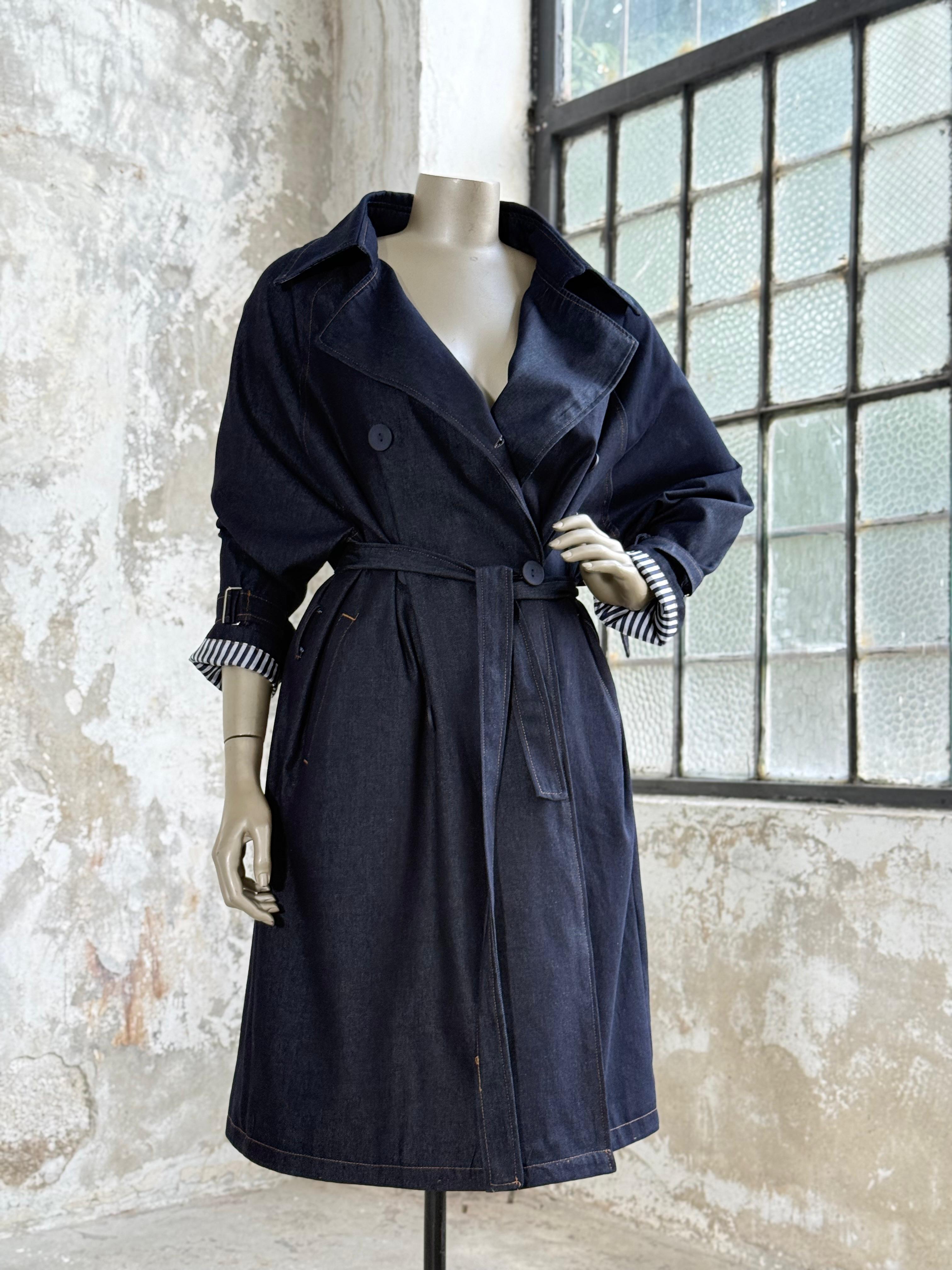 Astar Detaylı Denim Trençkot (Lacivert)