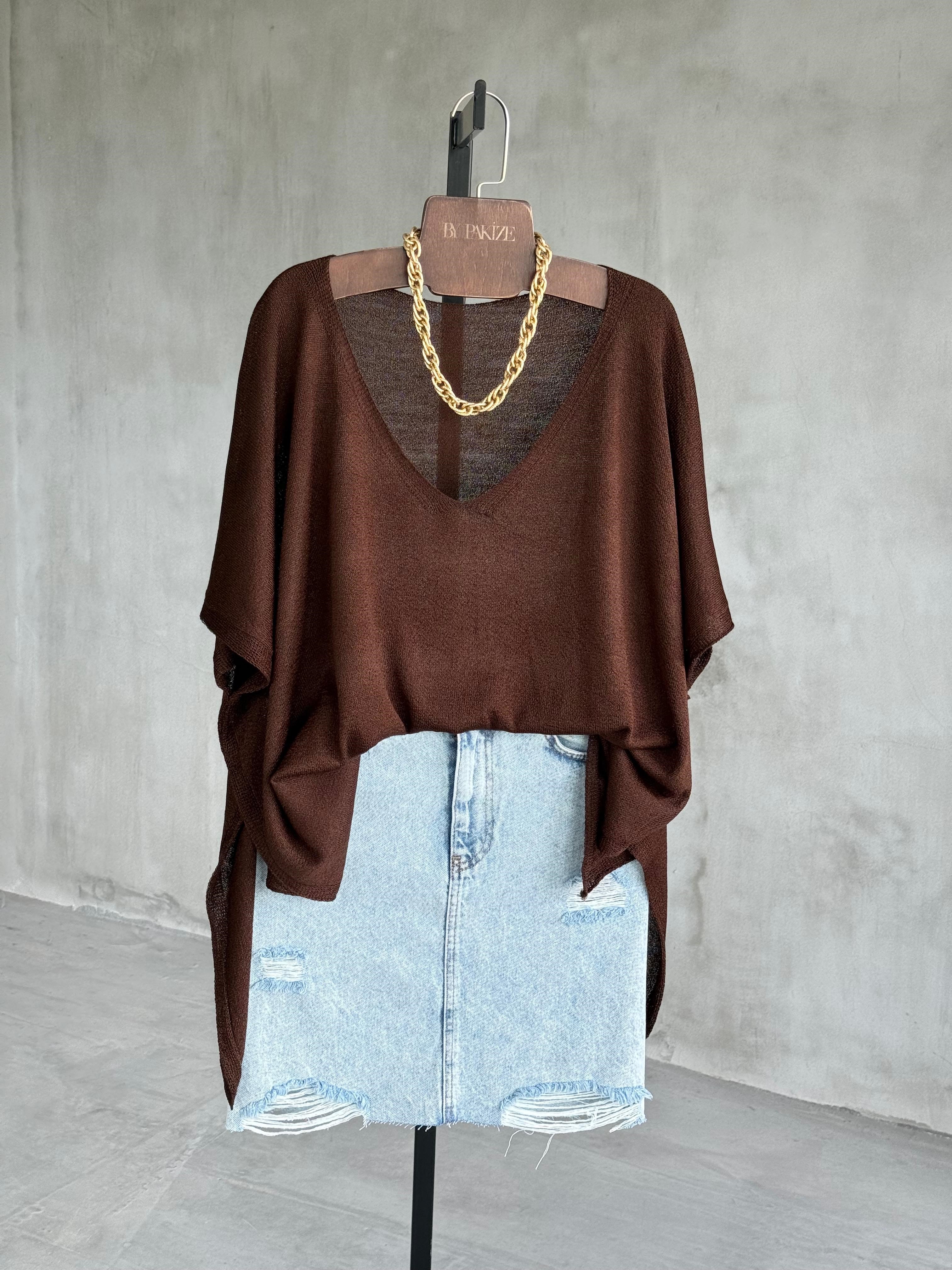 Basic Oversize Merserize Yan Yırtmaç Triko (Kahve)