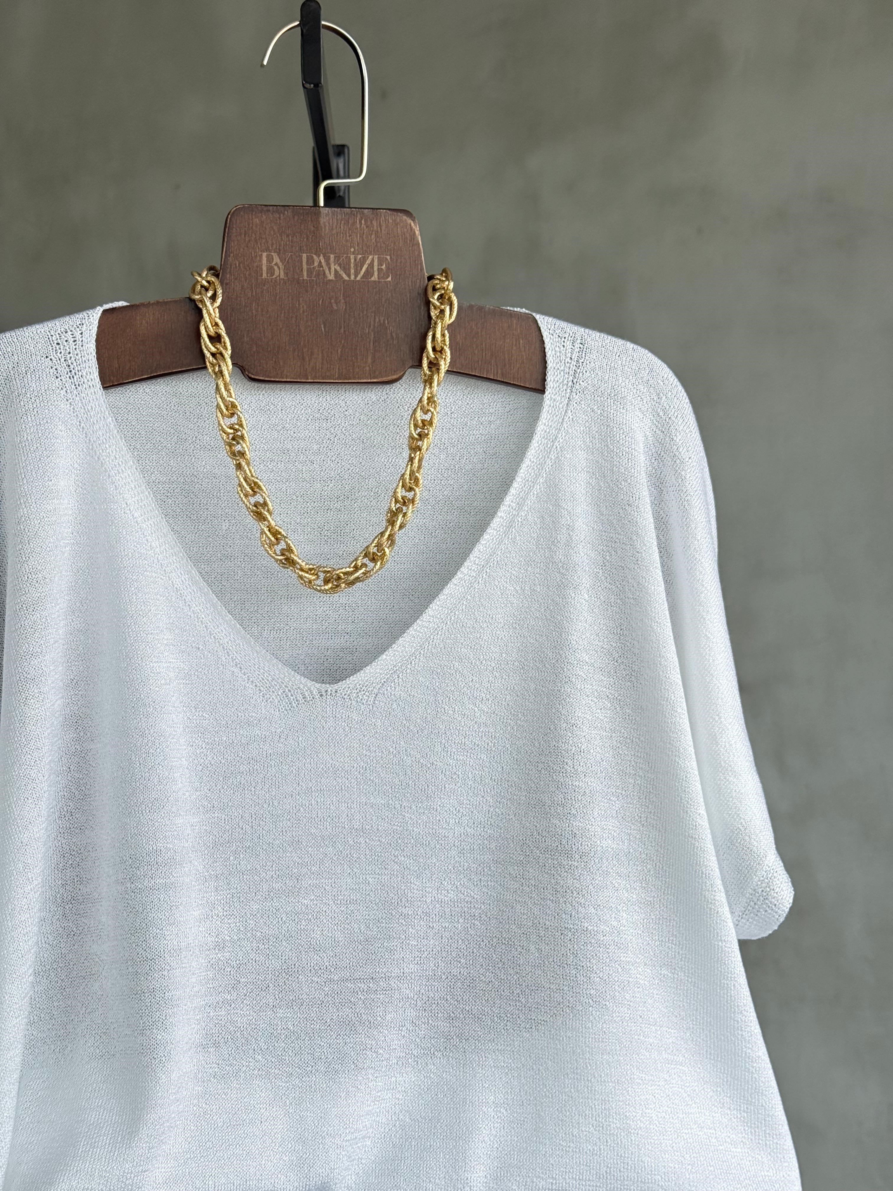 Basic Oversize Merserize Yan Yırtmaç Triko (Beyaz)