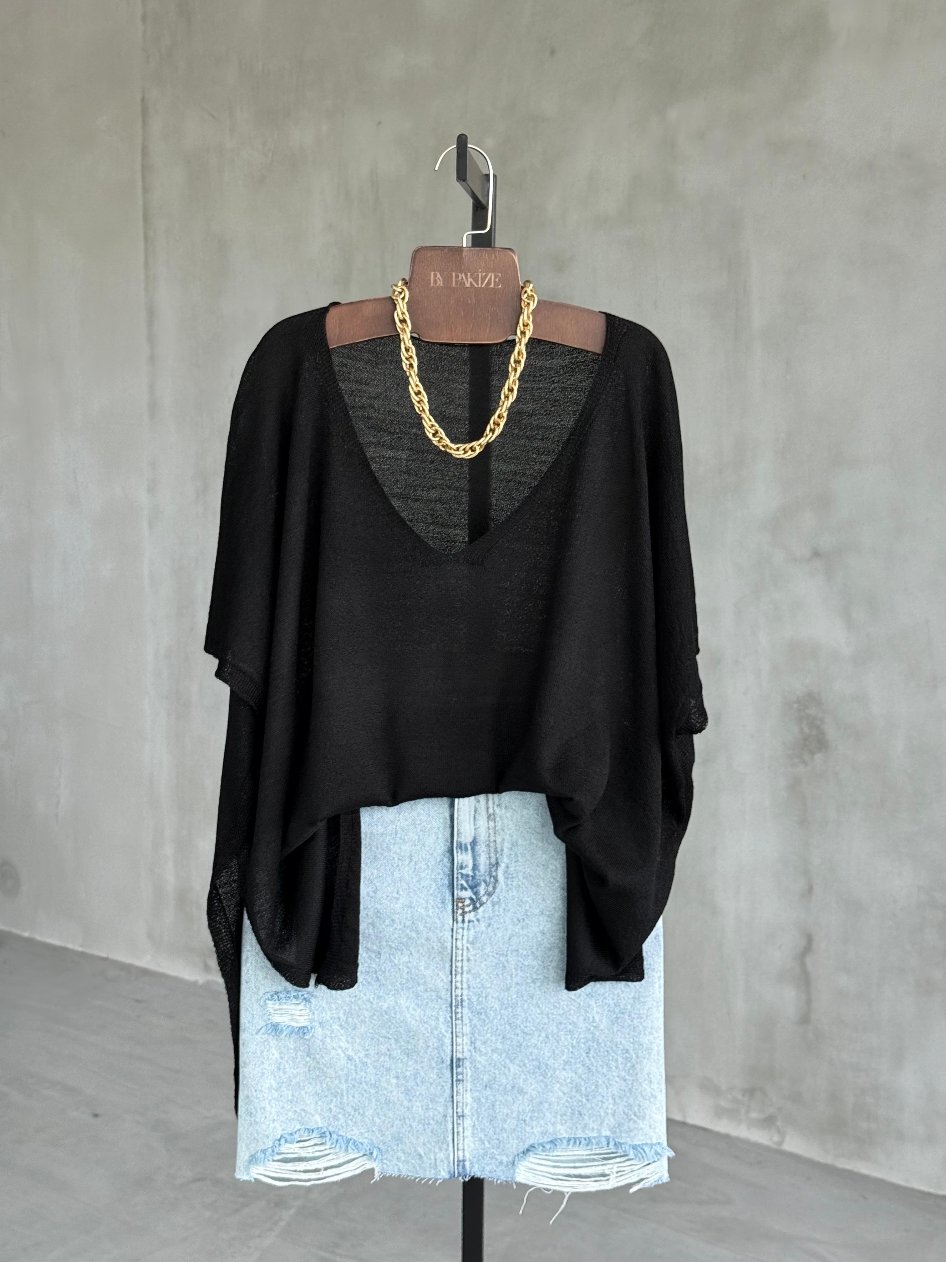 Basic Oversize Merserize Yan Yırtmaç Triko (Siyah)