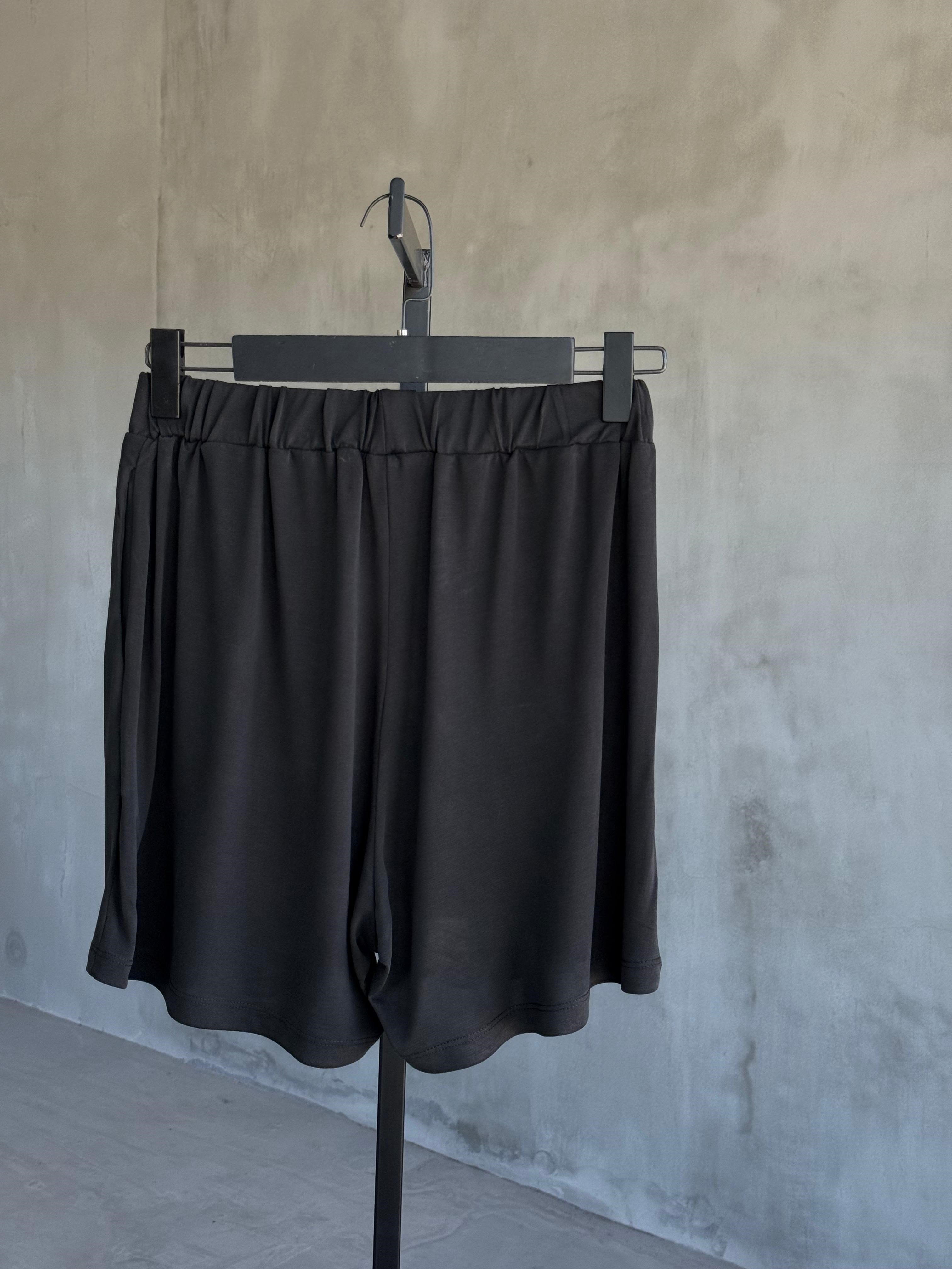 Basic Pile Detaylı Şortlu Takım (Siyah)