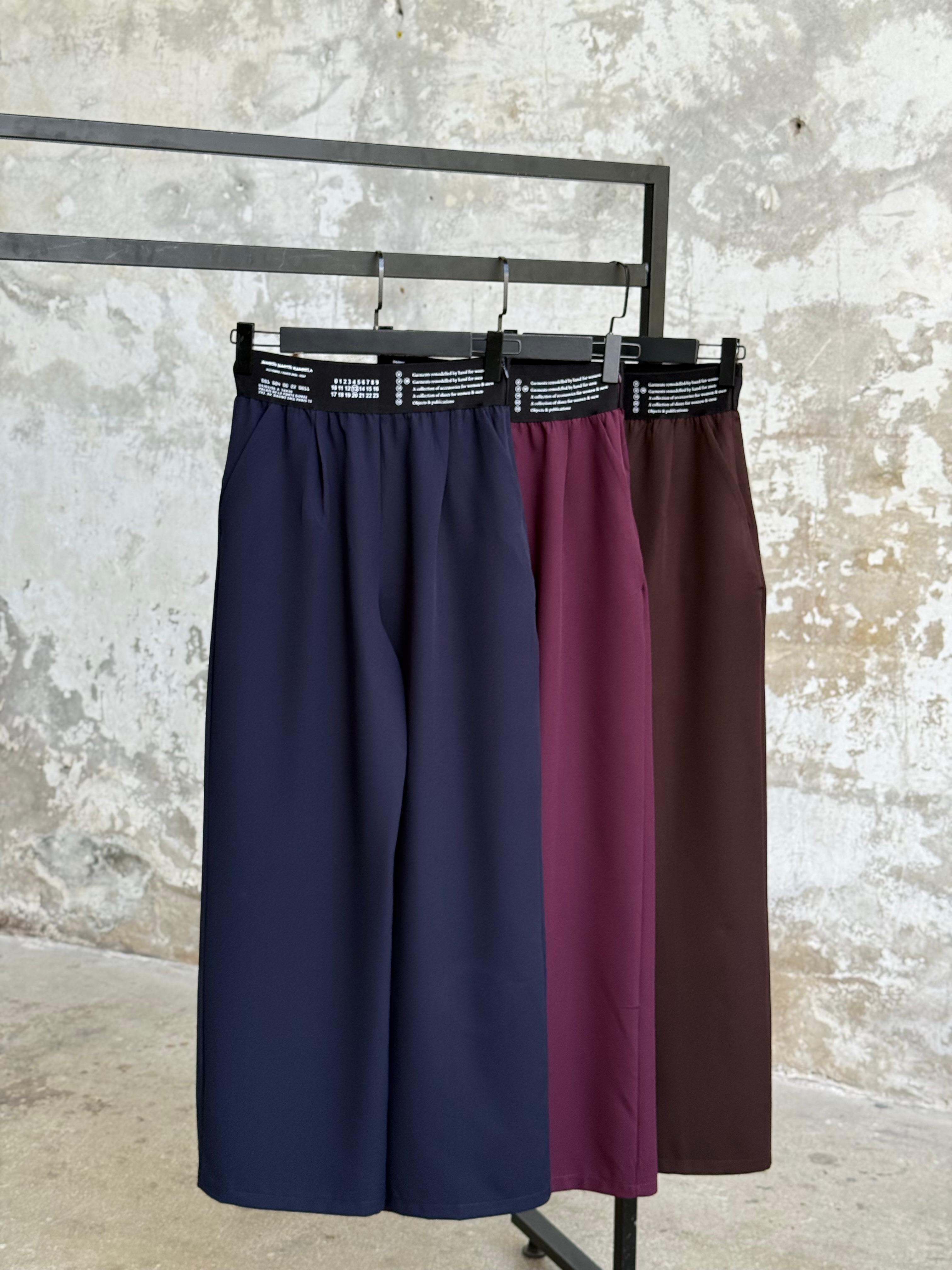 Beli Lastikli Yazı Baskılı Pantolon  (Lacivert)