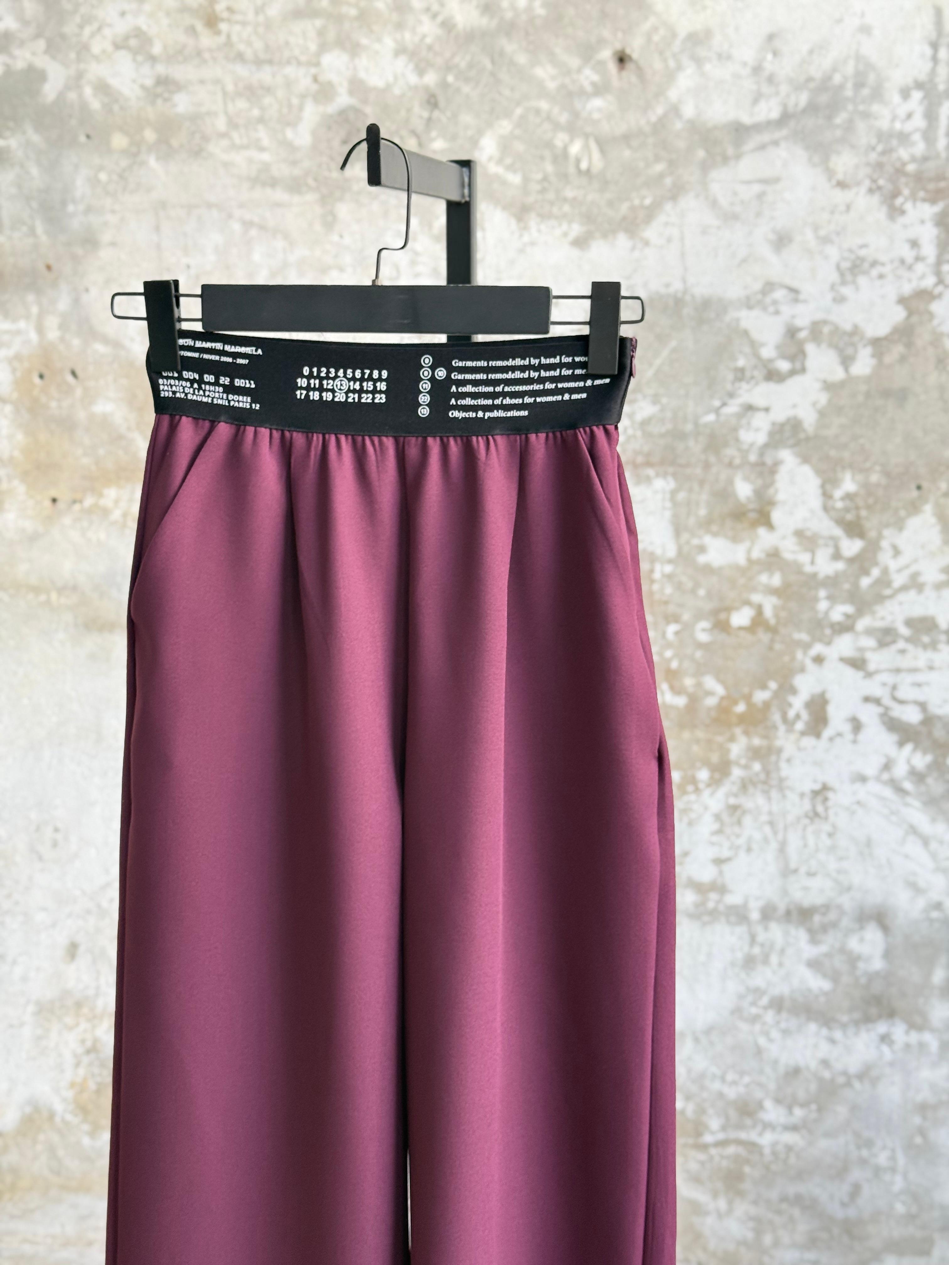 Beli Lastikli Yazı Baskılı Pantolon  (Mürdüm)