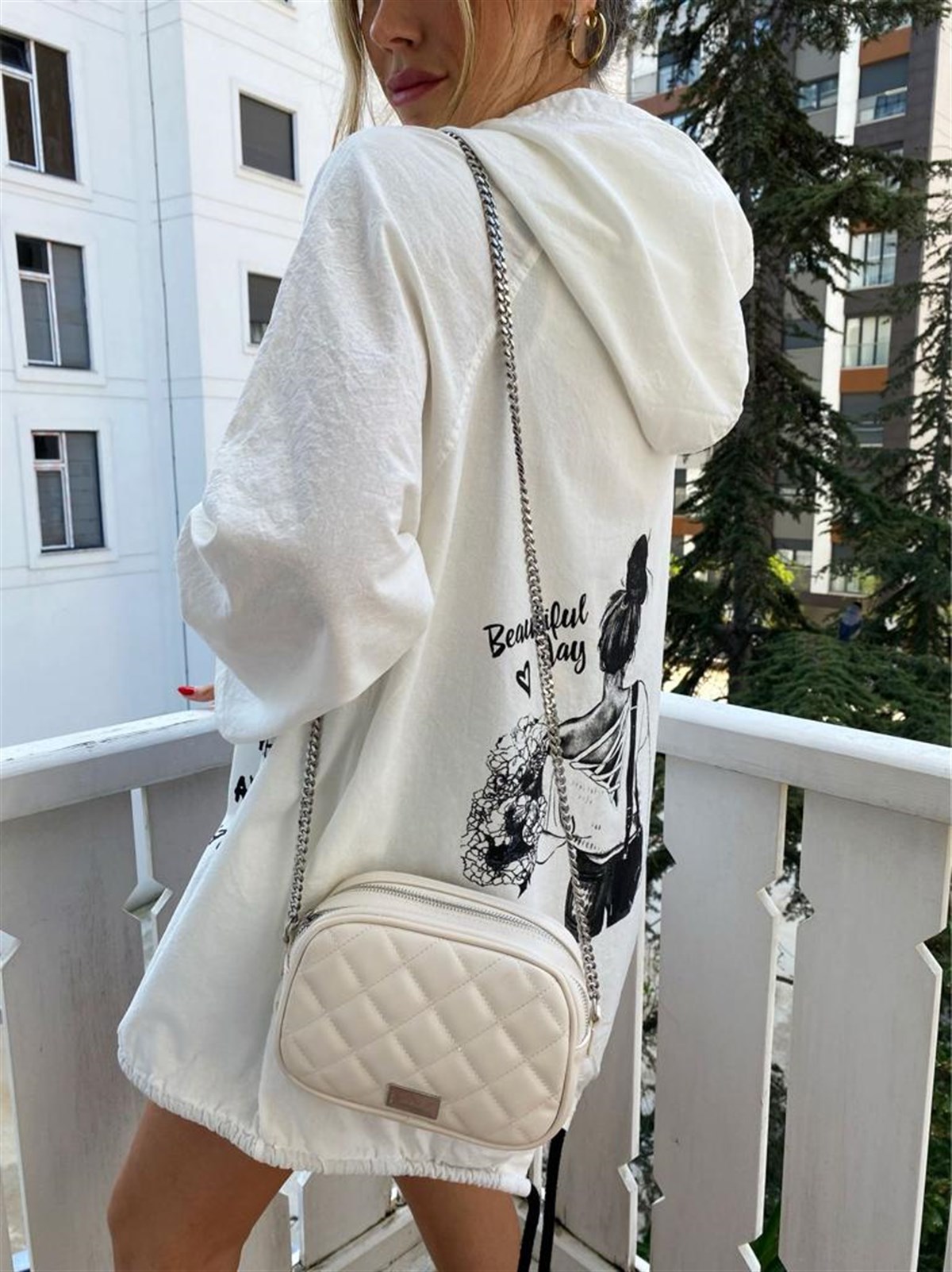 Beyaz Naturel Beautiful Day Yazı Figürlü Oversize Ceket