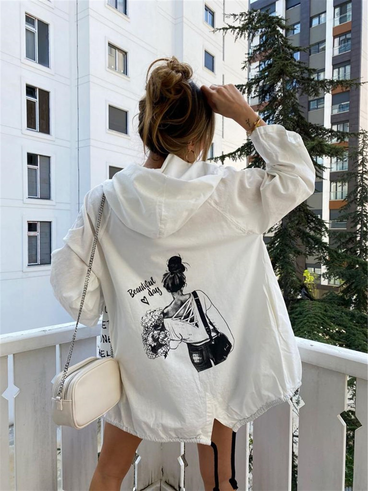 Beyaz Naturel Beautiful Day Yazı Figürlü Oversize Ceket