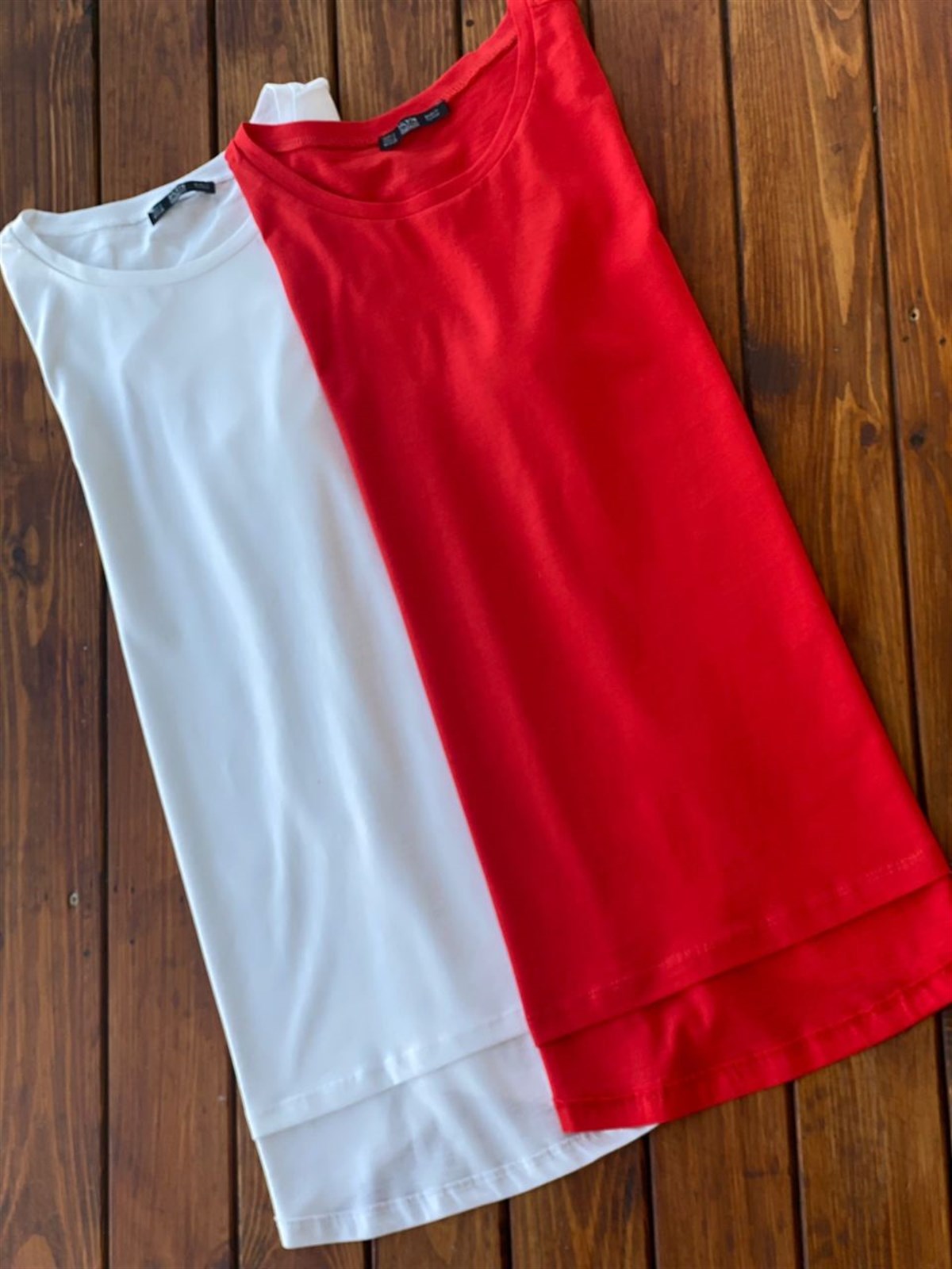 Bisiklet Yaka Basic Tshirt (Beyaz & Kırmızı)