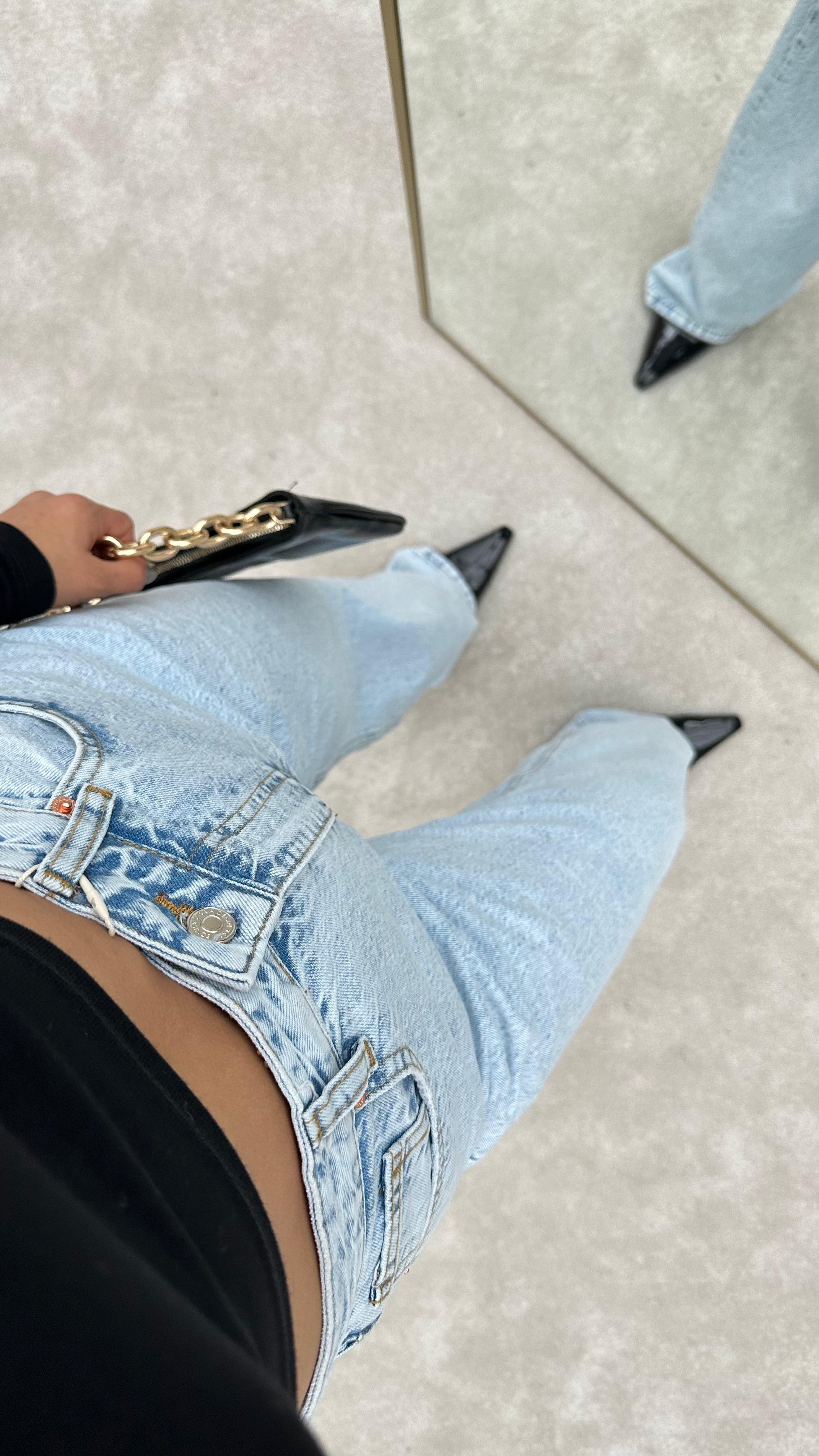 BUZ MAVİ STRAİGHT JEAN