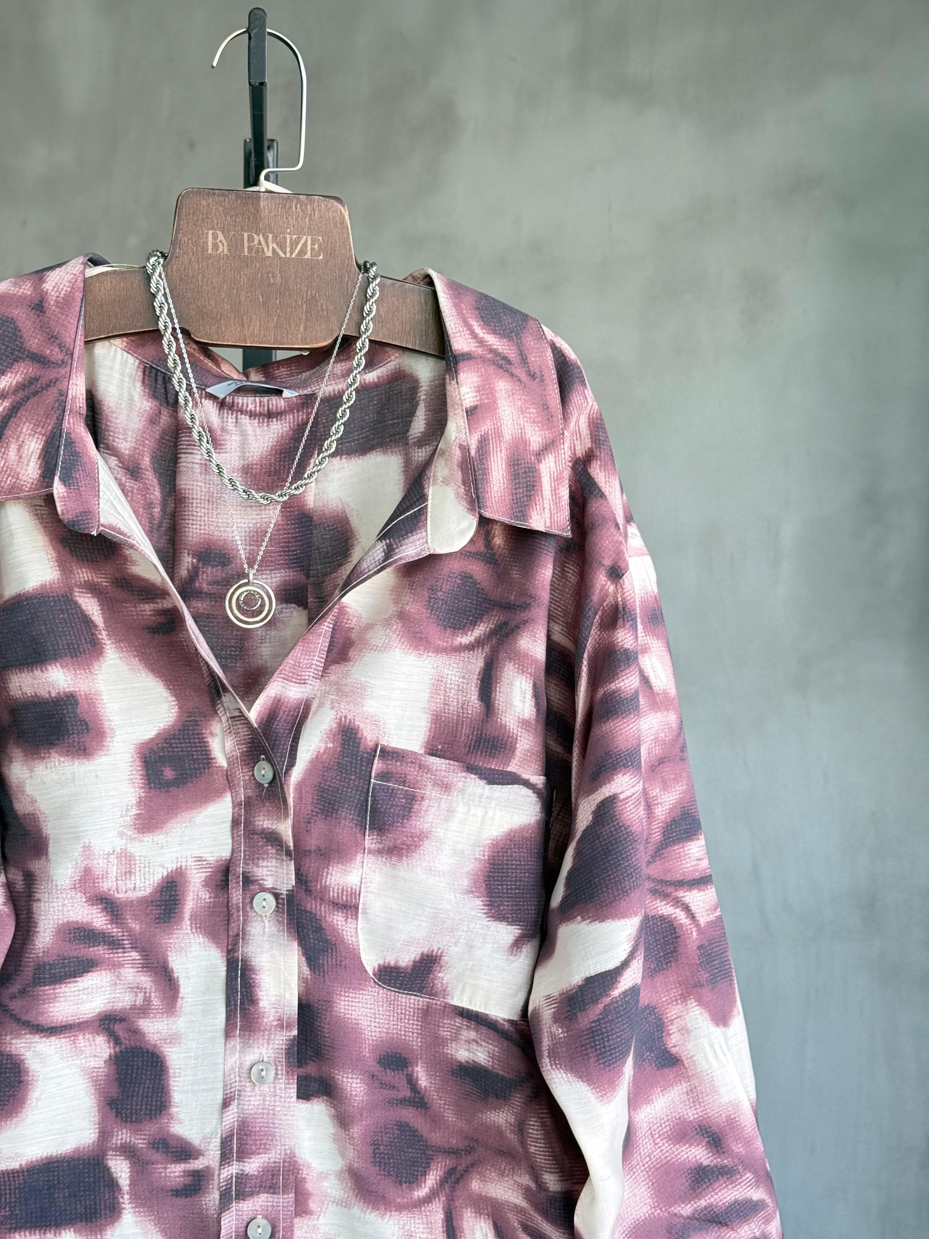 Çiçek Desenli Düşük Omuzlu Oversize Gömlek (Bordo)