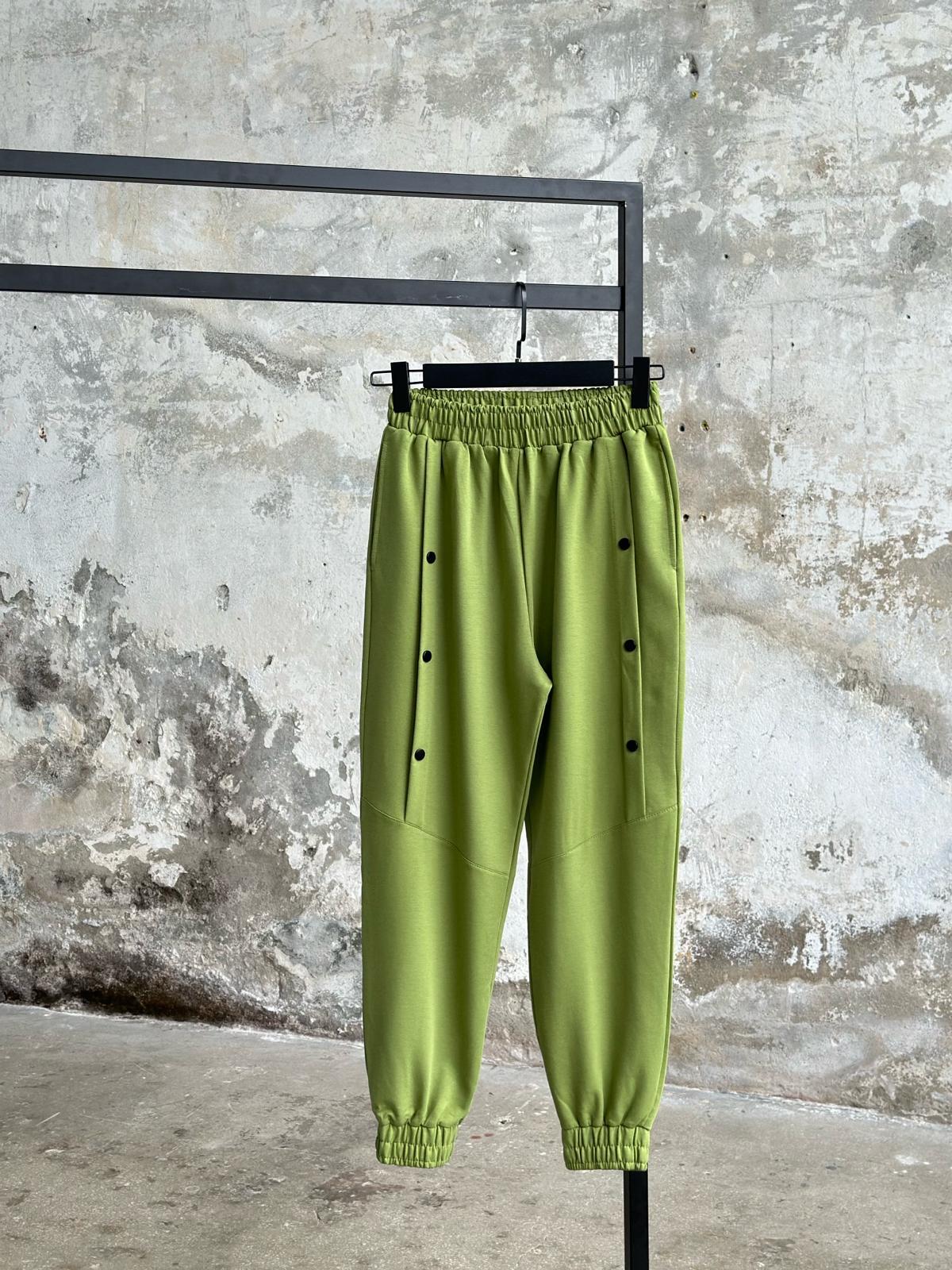 Çıtçıt Detaylı Paça Lastikli Pantolon (Yağ Yeşili)