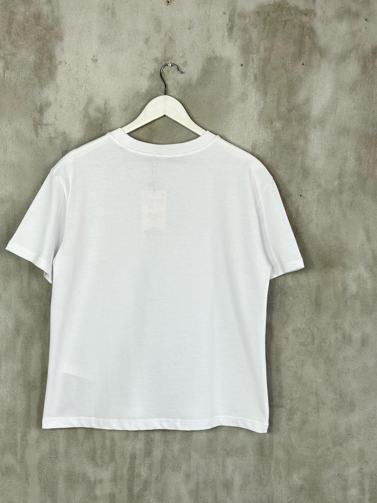 Dekoratif Dikişli Bisiklet Yaka Tshirt (Beyaz)