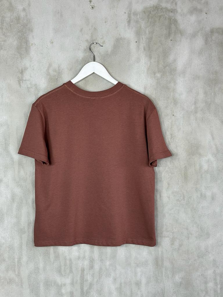Dekoratif Dikişli Bisiklet Yaka Tshirt (Kahve)
