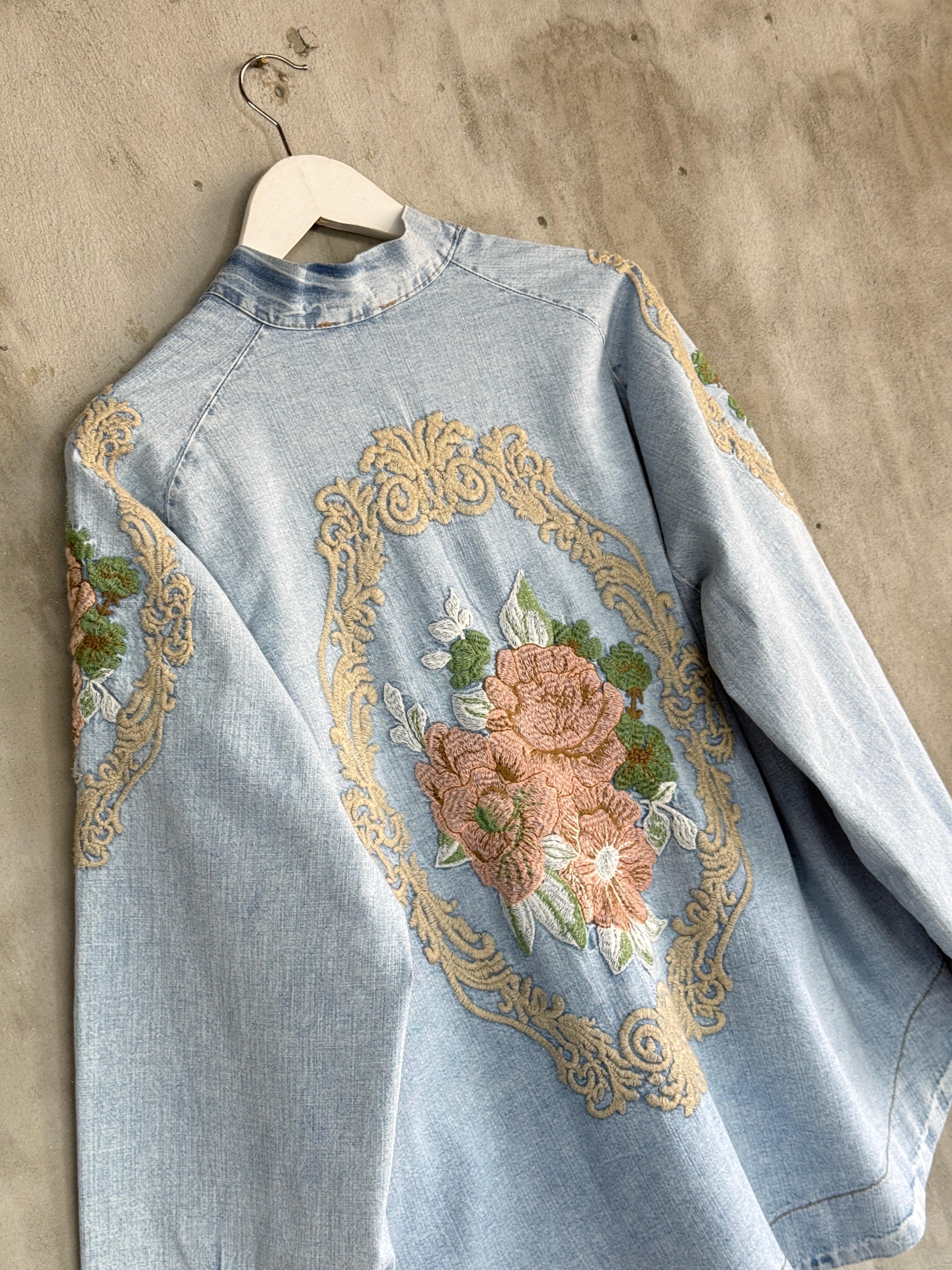 Denim Full Nakışlı Oversize Kimono (Buz Mavisi)