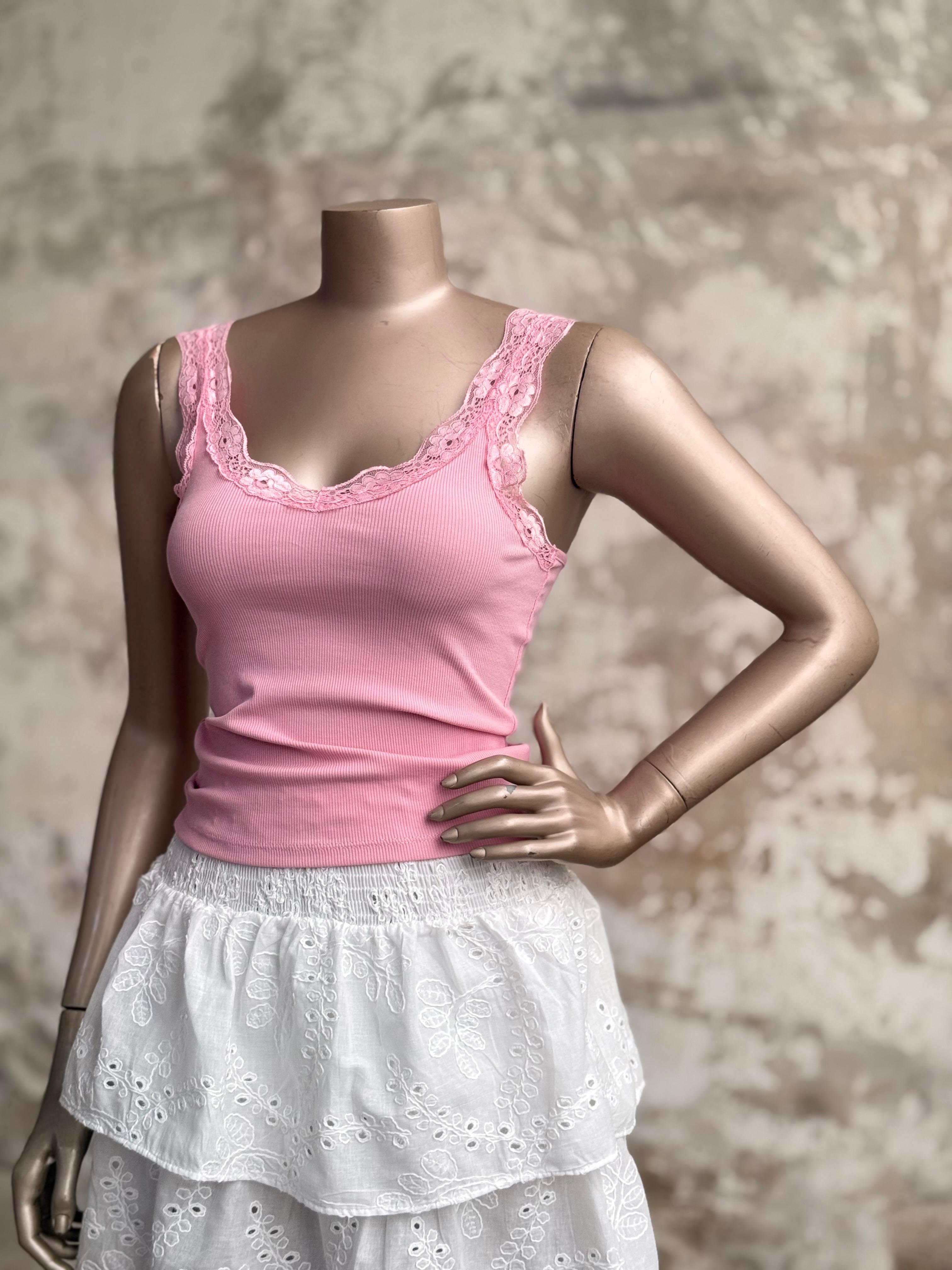 Dentel İşleme Detaylı Fitilli Kumaş Atlet (Pembe)