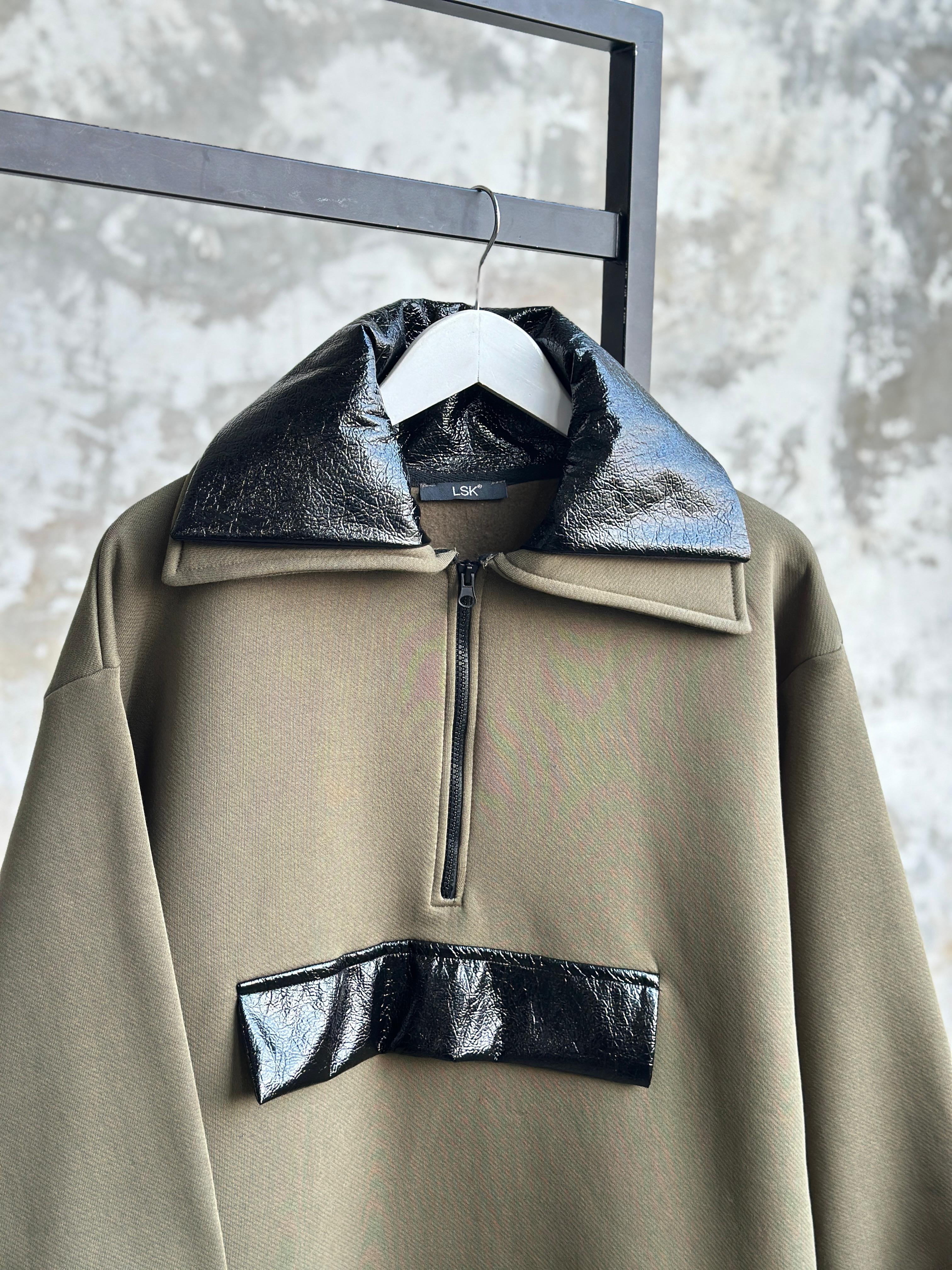 Deri Detaylı Yarım Fermuarlı Tunik Sweat (Haki)