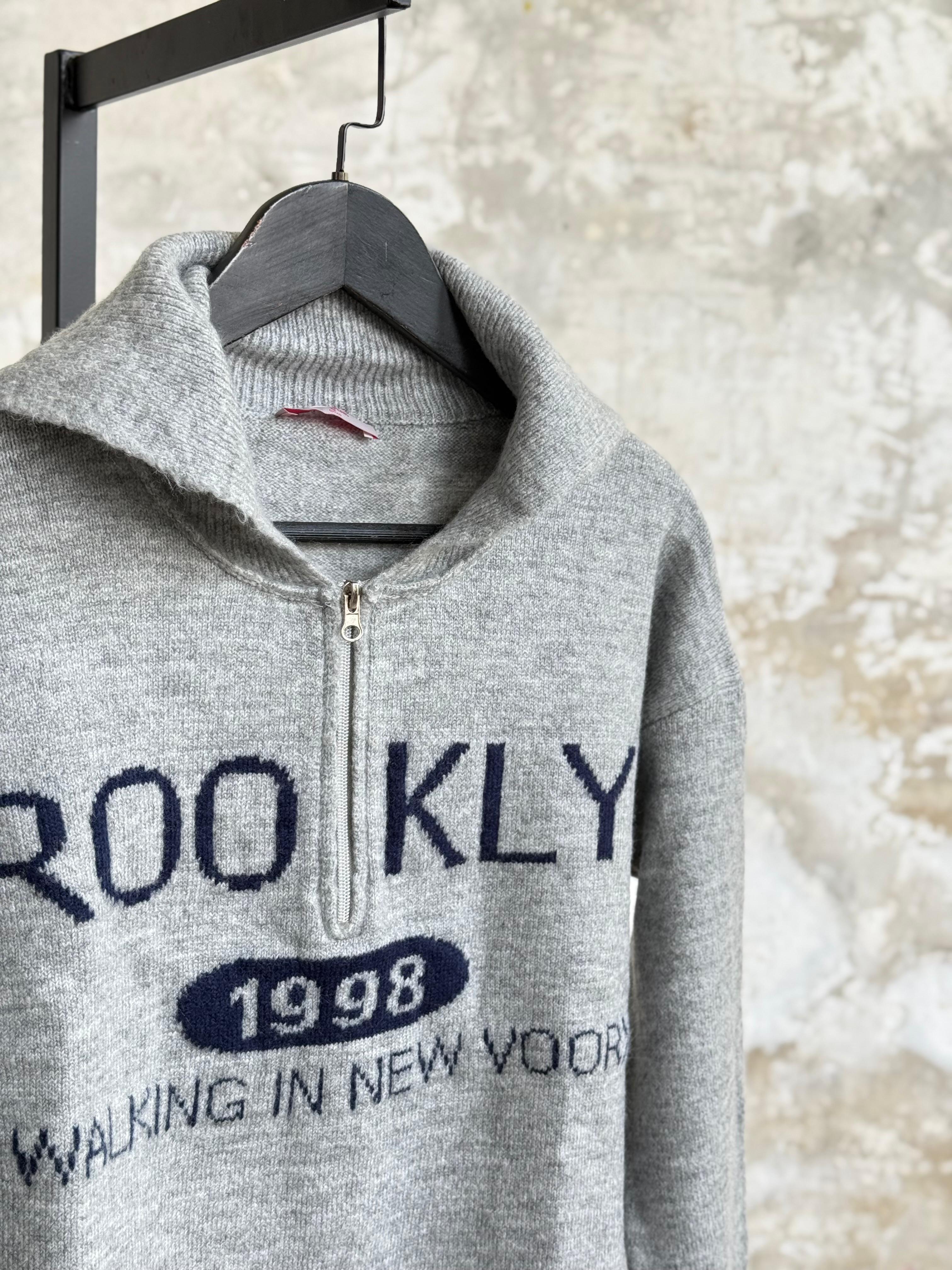 Dik Yaka Fermuarlı Kazak (Gri)