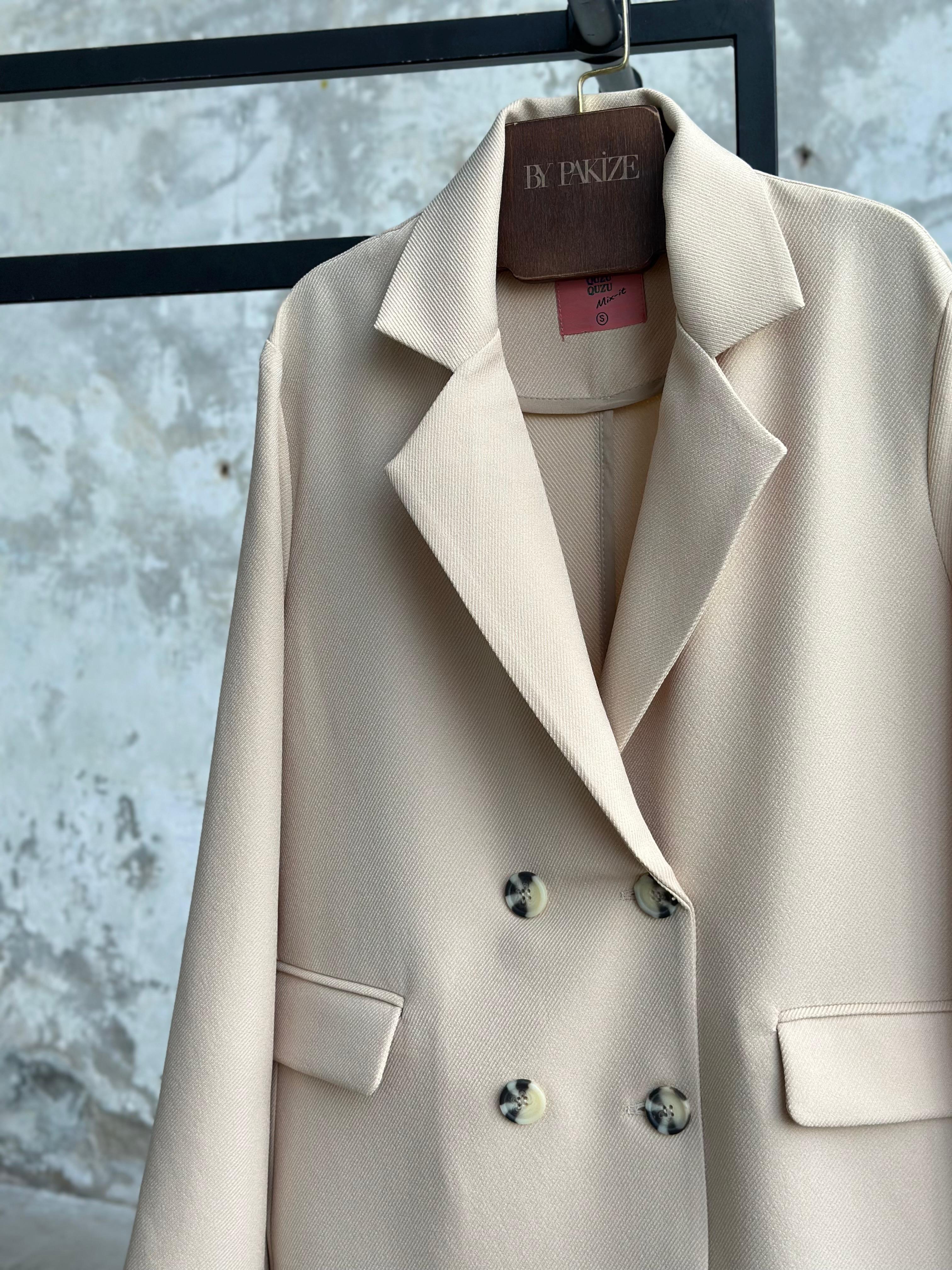 Dokuma Düğme Detaylı Blazer Ceket (Bej)