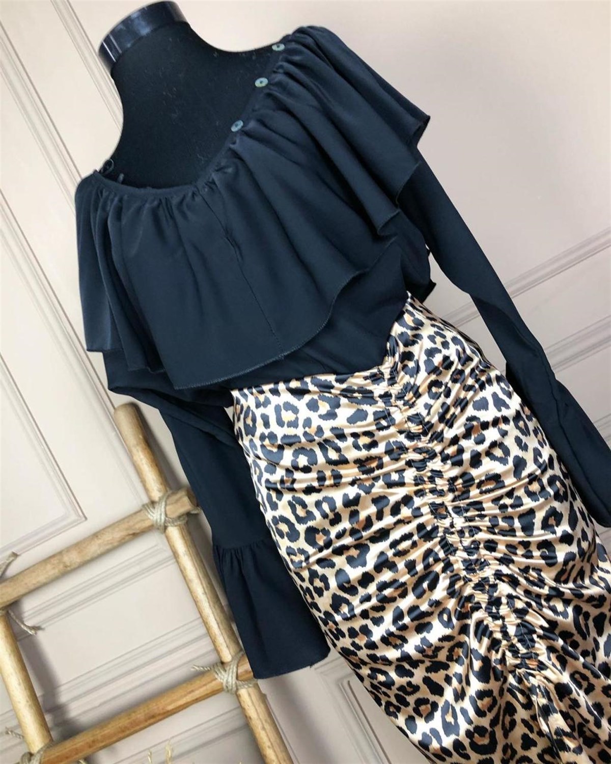Drapeli Saten Kumaş Leopar Desenli Etek