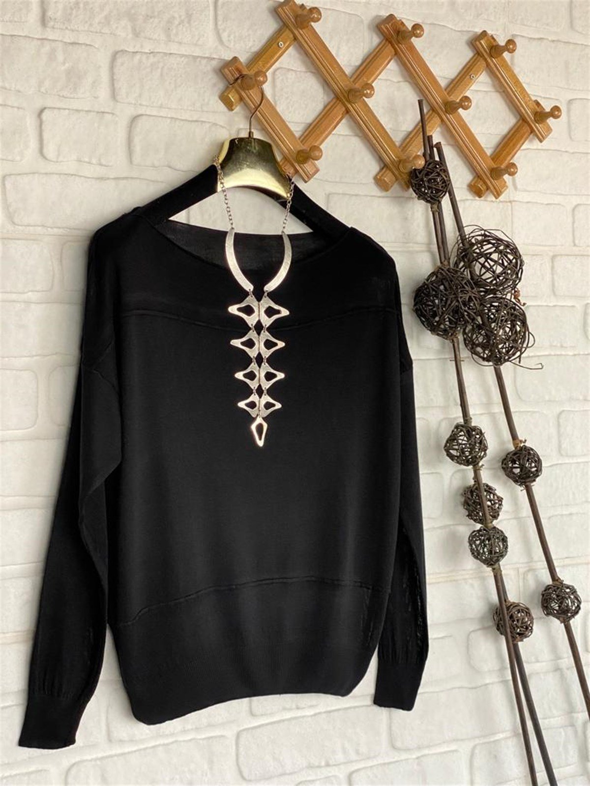 Düz Yaka Triko Kazak (Siyah)